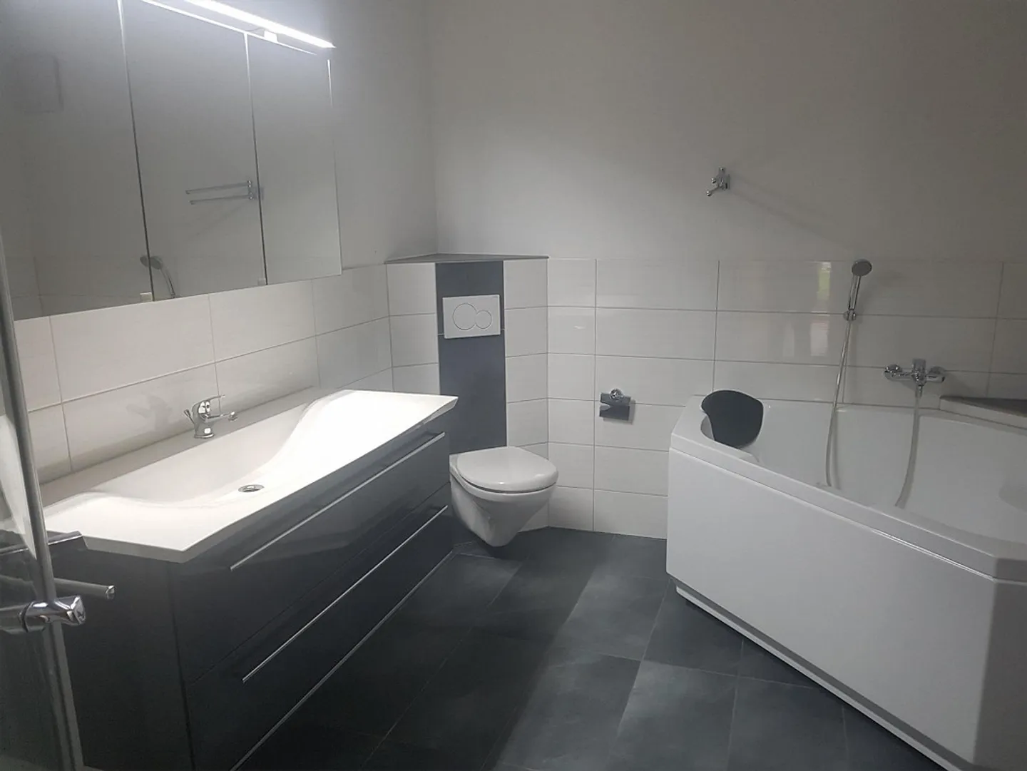 Appartamento 4.5 locali con patio - Foto 4 di 7