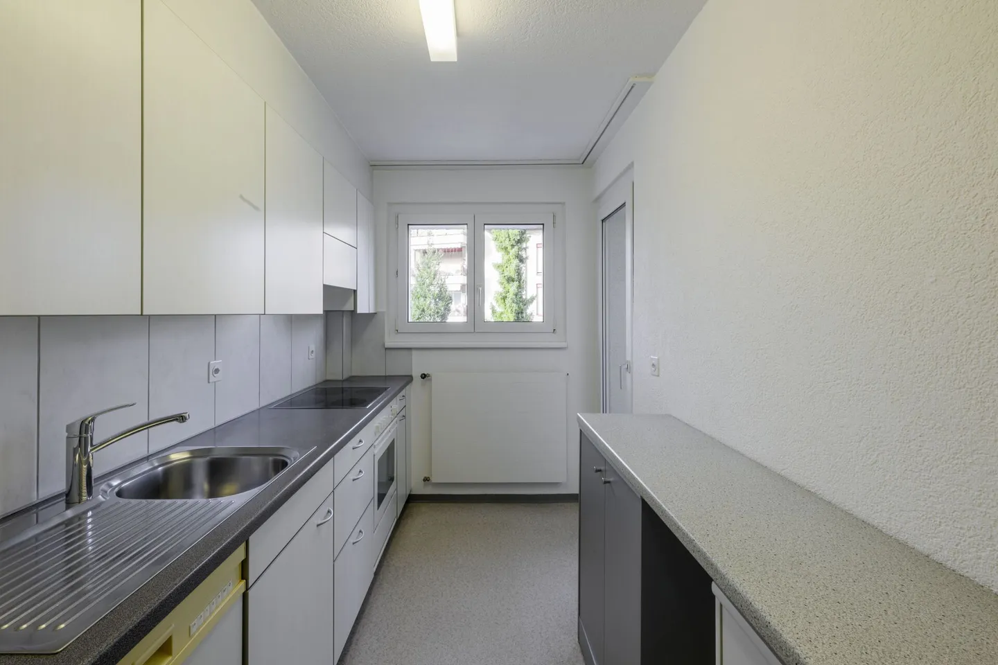 Appartamento familiare di 4,5 stanze in posizione centrale - Foto 2 di 9