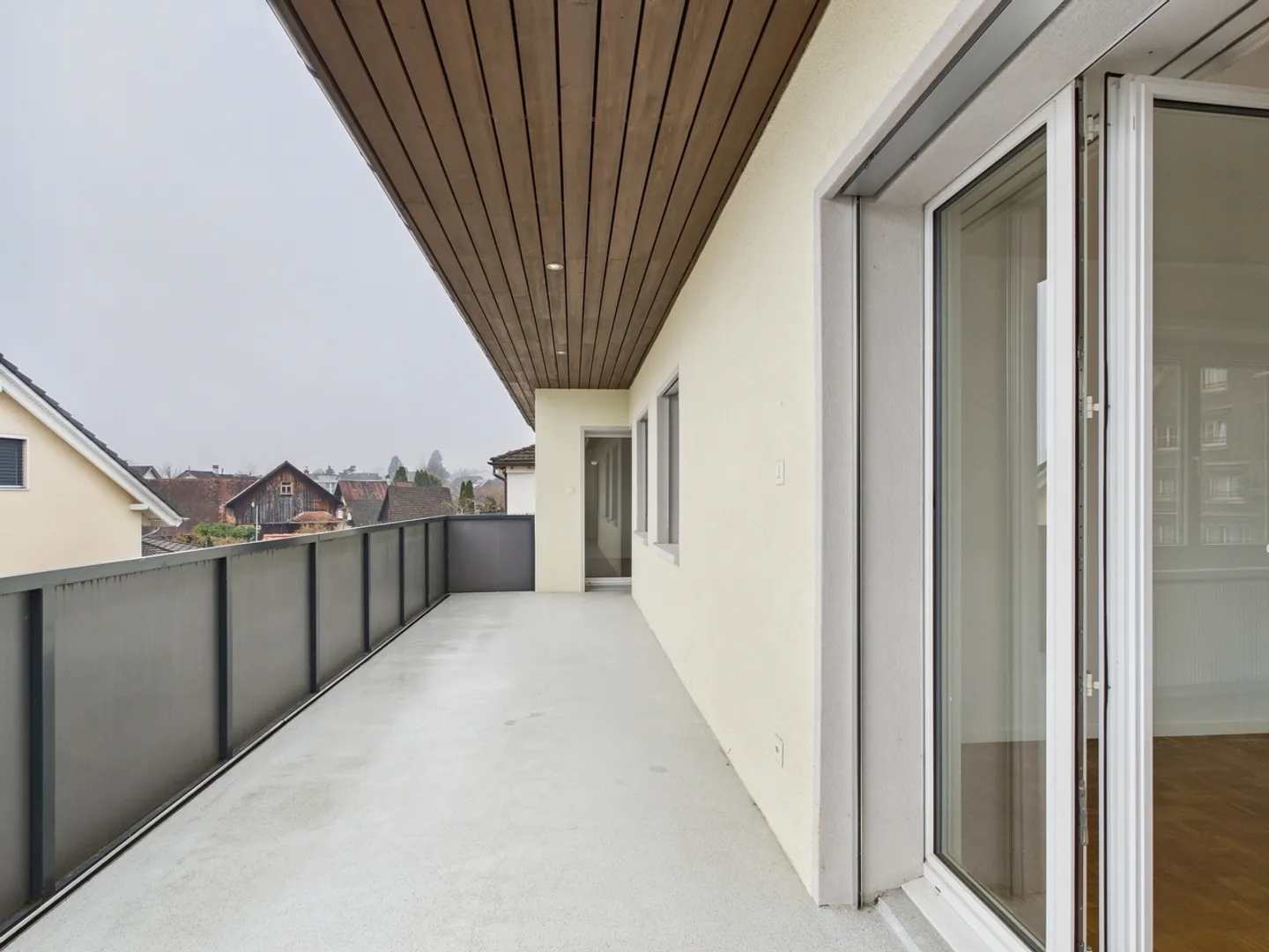 Moderno appartamento attico di 5,5 stanze con balcone ad Altstätten - Foto 11 di 12