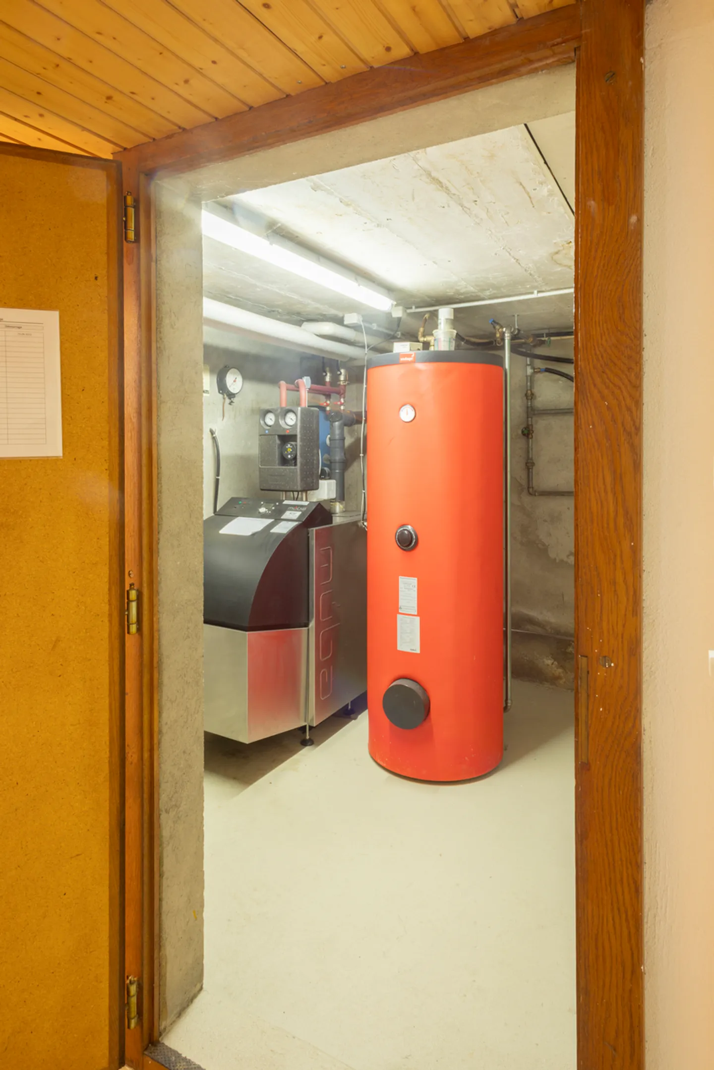 Stadthaus in Romont an den Stadtmauern - Foto 12 von 14