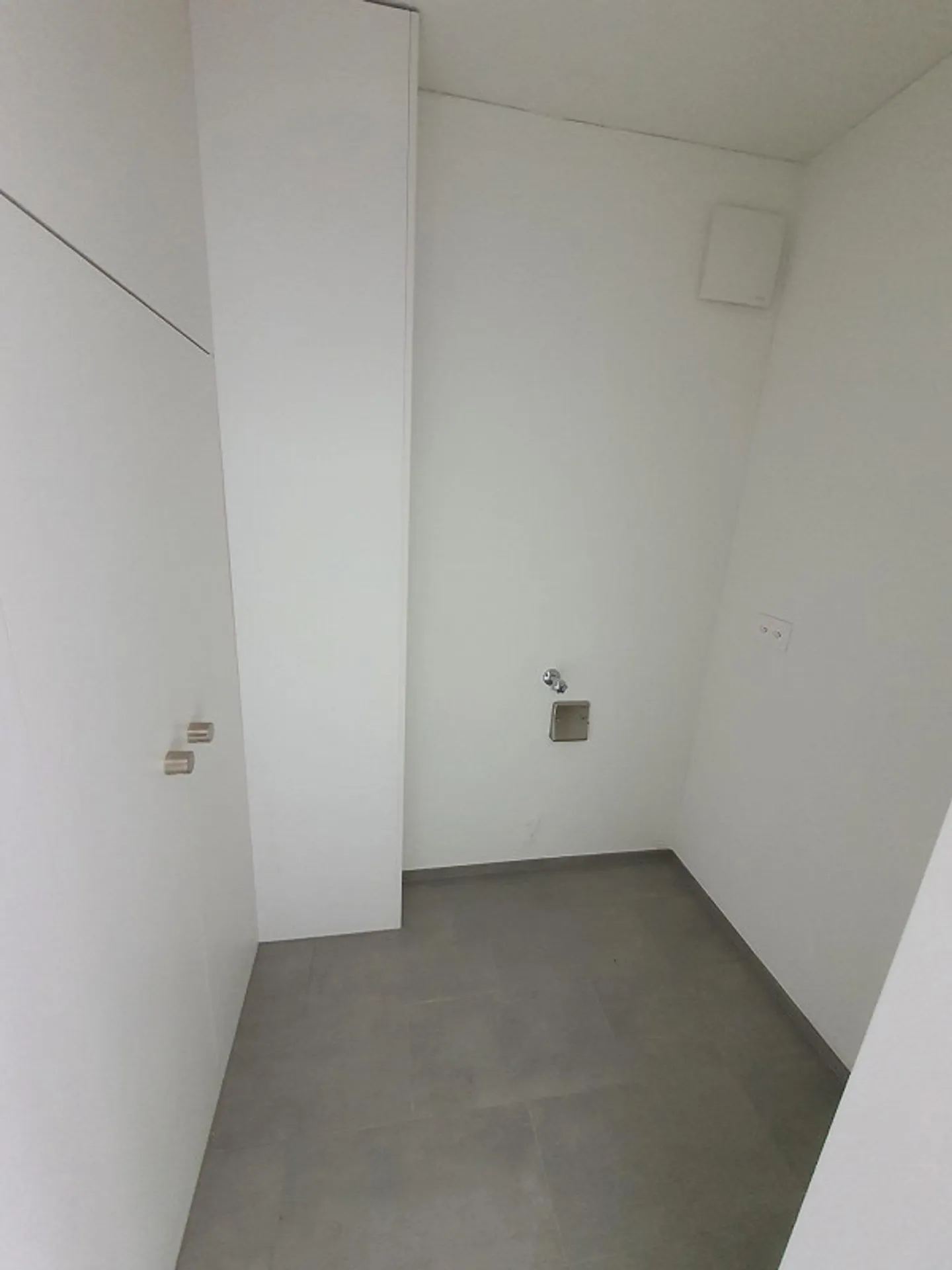 Spazioso Spazio Commerciale a Berna - Foto 6 di 10