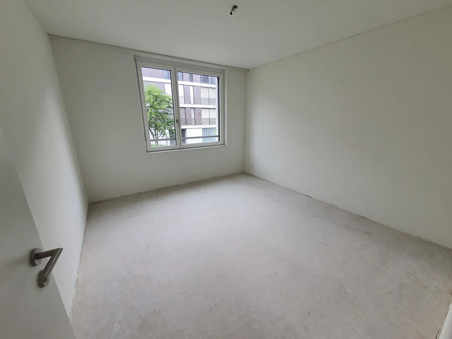 Spazioso Spazio Commerciale a Berna - Foto 7 di 10