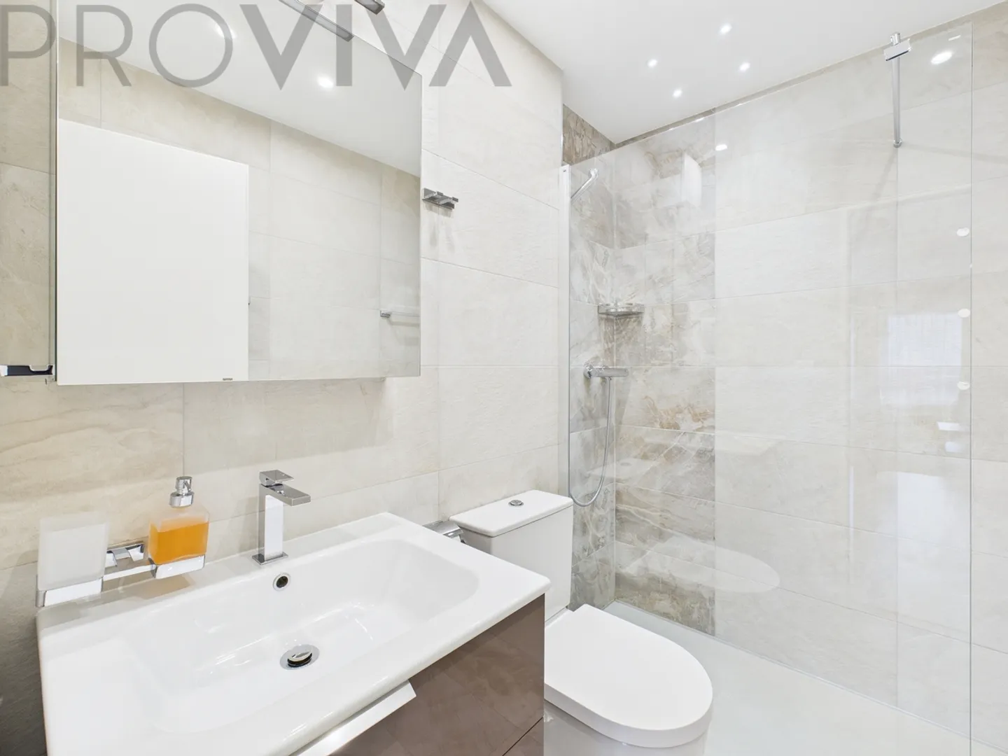 ,,Charmantes Berg-Juwel: Renovierte Duplexwohnung - Foto 6 von 9