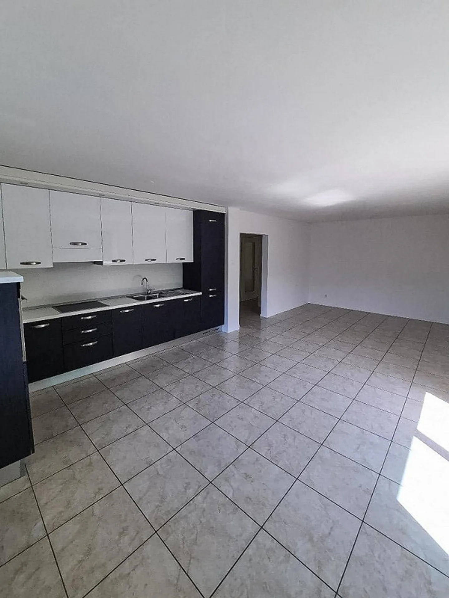 4.5 rooms on the top floor in Rivera - Photo 1 of 6