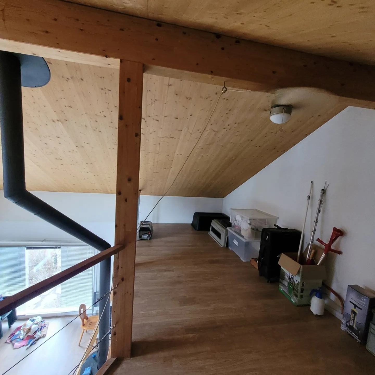 SUL LATO SOLEGGIATO DELLA VALLE DEL RHONE 1° residenza o casa vacanze - Foto 4 di 10