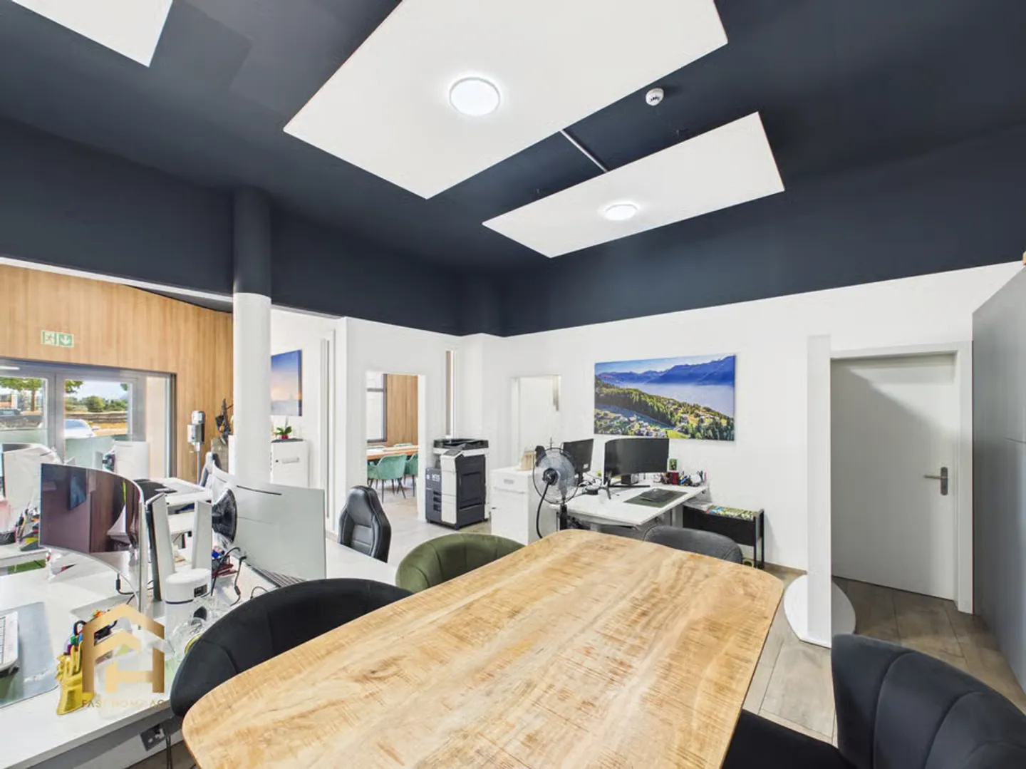 Bureaux modernes et lumineux à Gampel avec parkings privés - Photo 2 sur 13