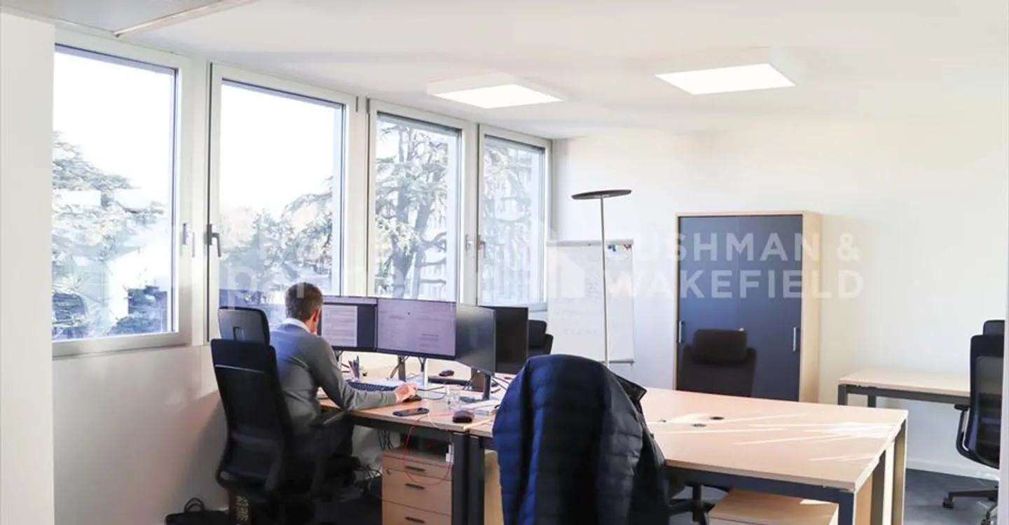 Spazio ufficio in affitto - Foto 3 di 9