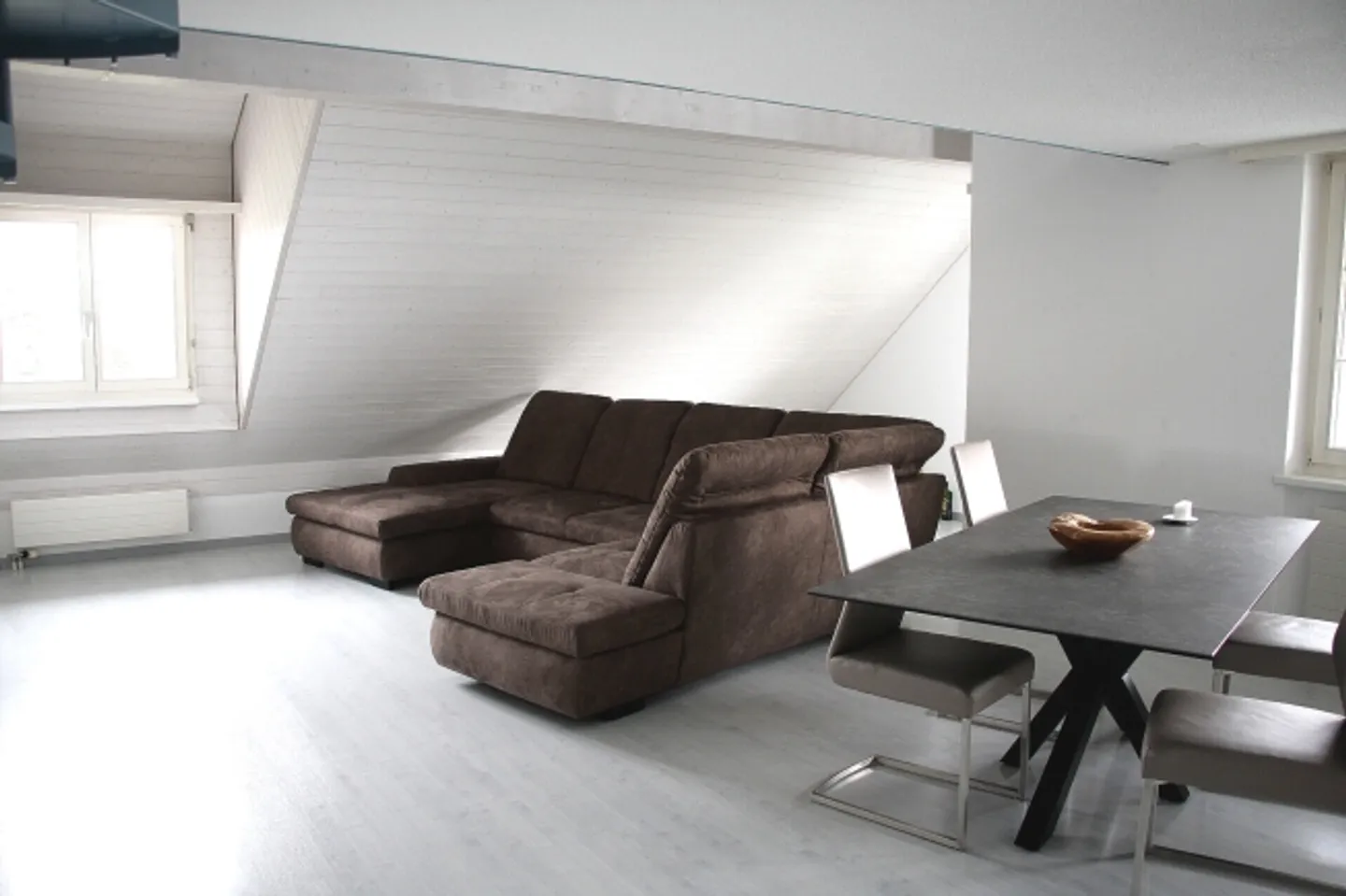 Penthouse for rent - Photo 3 of 8