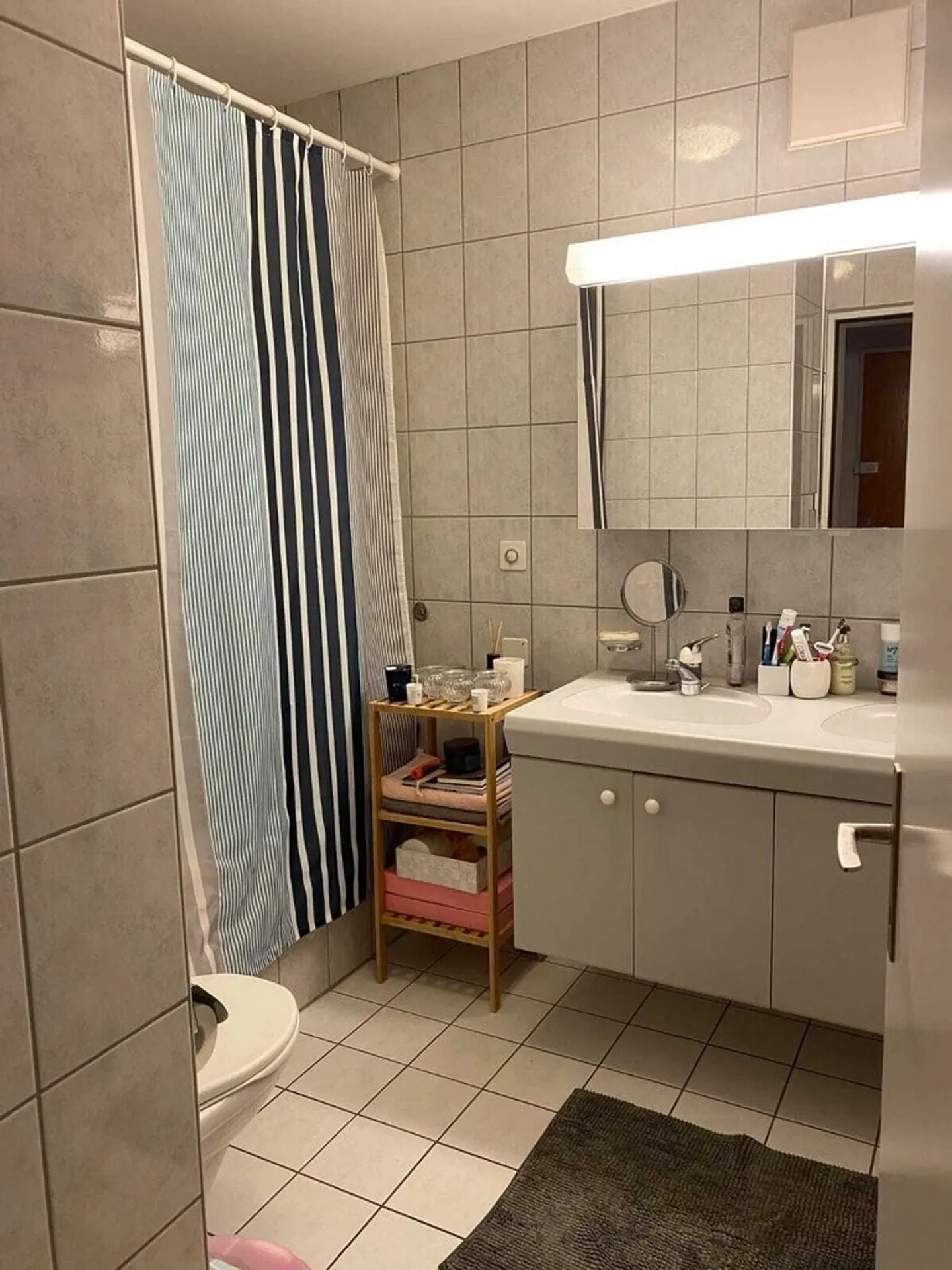 Stilvoll wohnen im Herzen von Basel, urban, grün & komfortabel - Foto 5 di 7