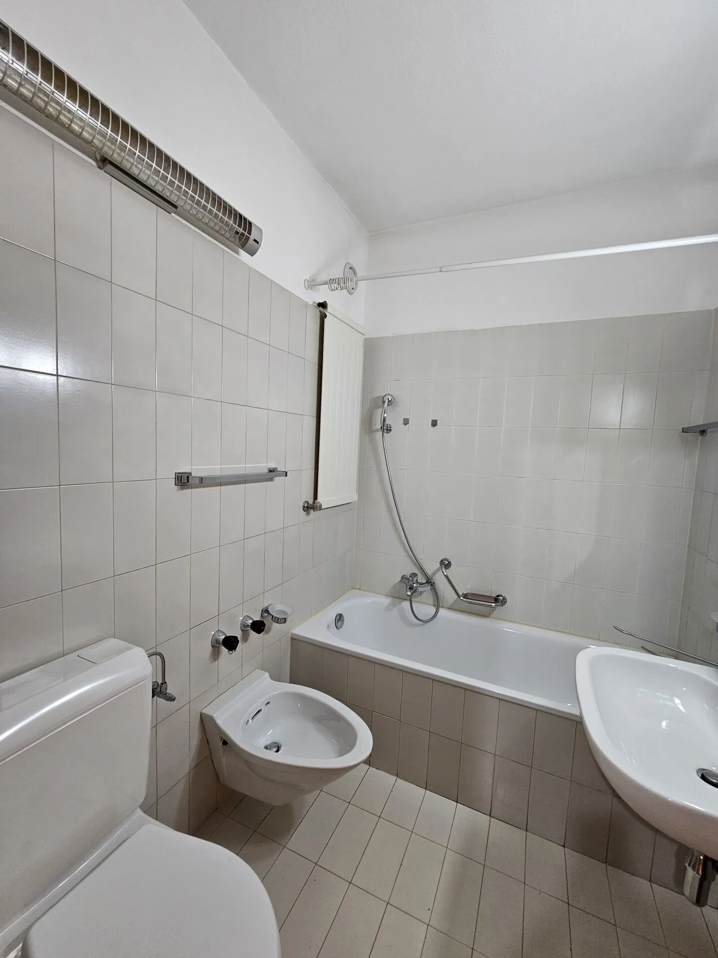2.5 locali in zona strategica - Foto 5 di 8