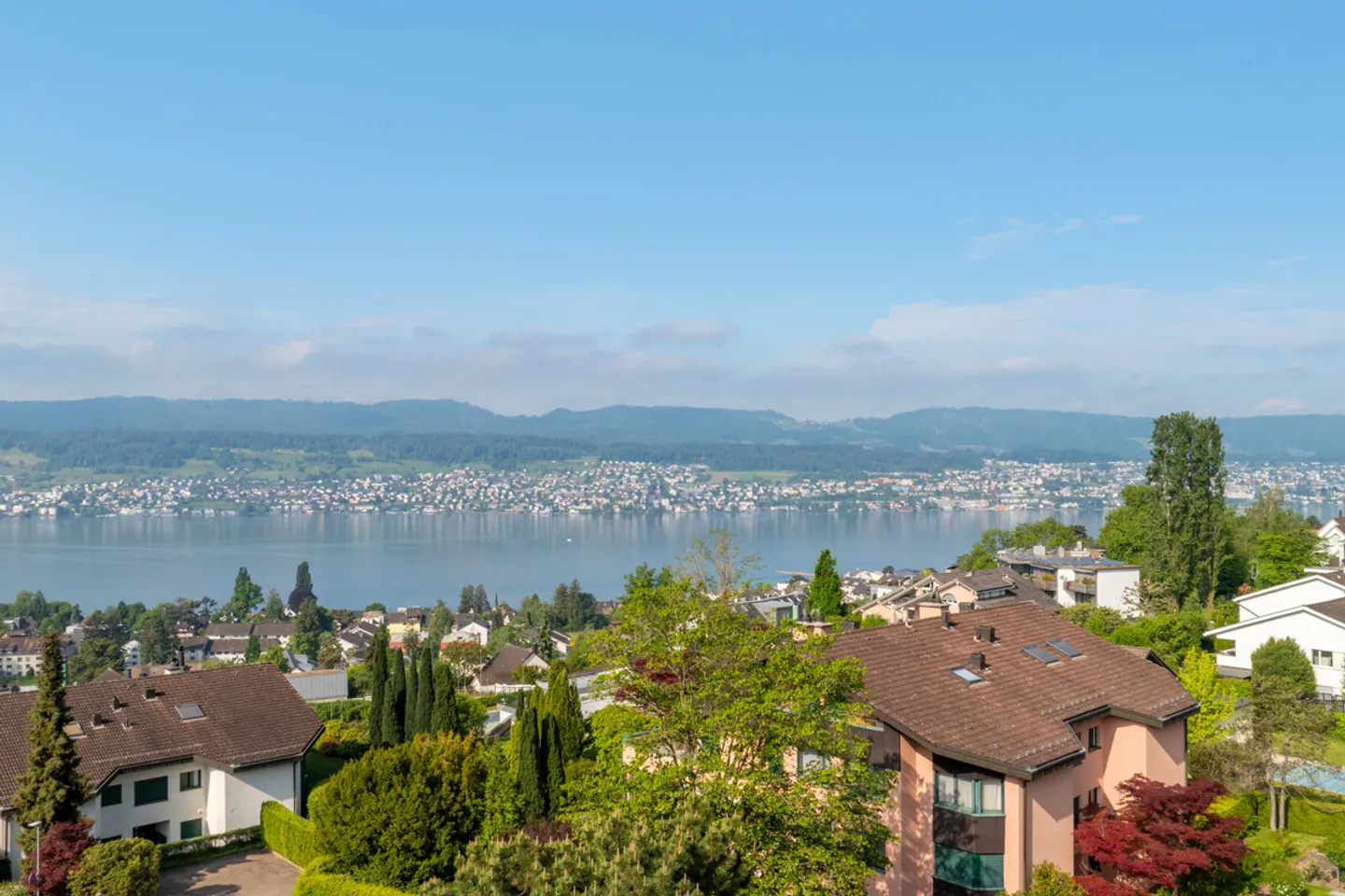 Herrliberg: high-quality 5.5-room apartment with a view - Photo 9 of 10