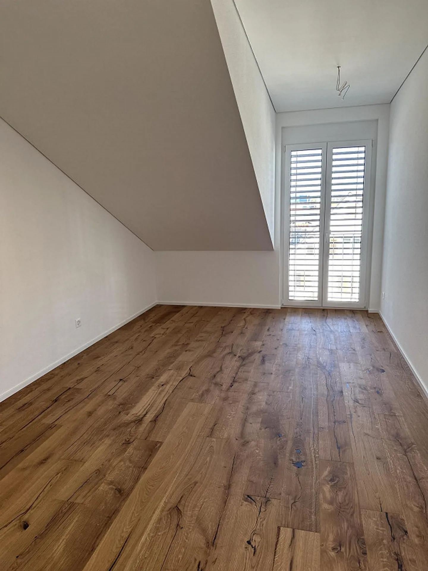 Appartamento di 3,5 stanze in vendita in posizione centrale - Foto 2 di 10
