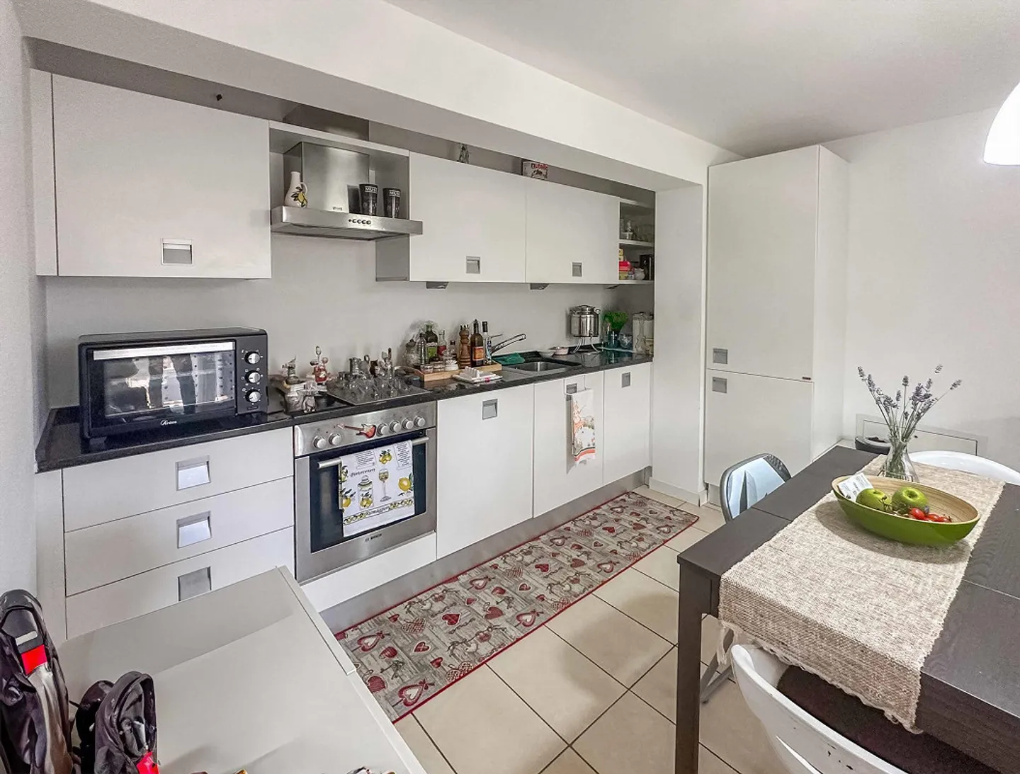 Spacious 2.5-room apartment with garden in Arzo - Photo 3 of 6