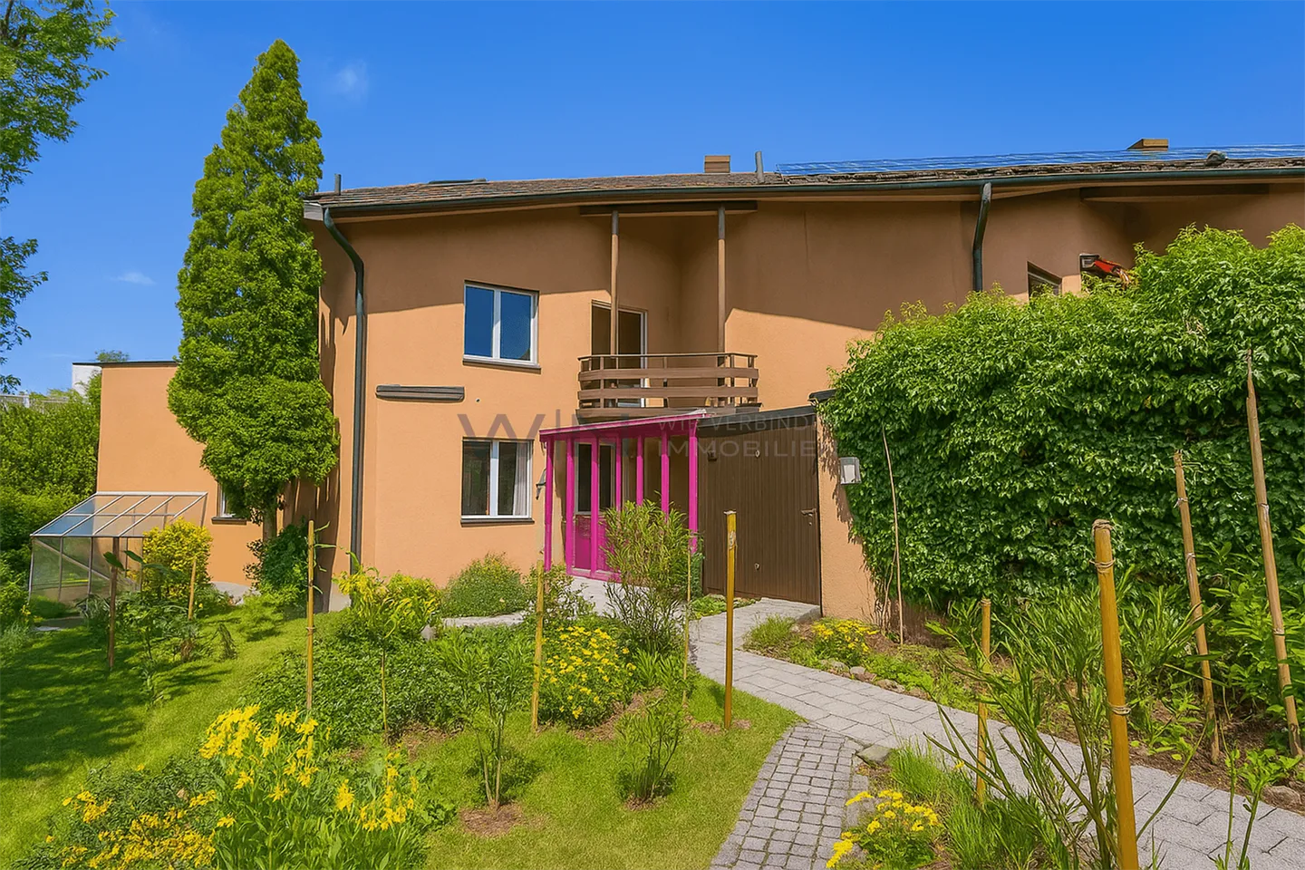 «Zukunftsprojekt in W4-Zone mit hohem Entwicklungspotenzial» - Foto 1 von 10