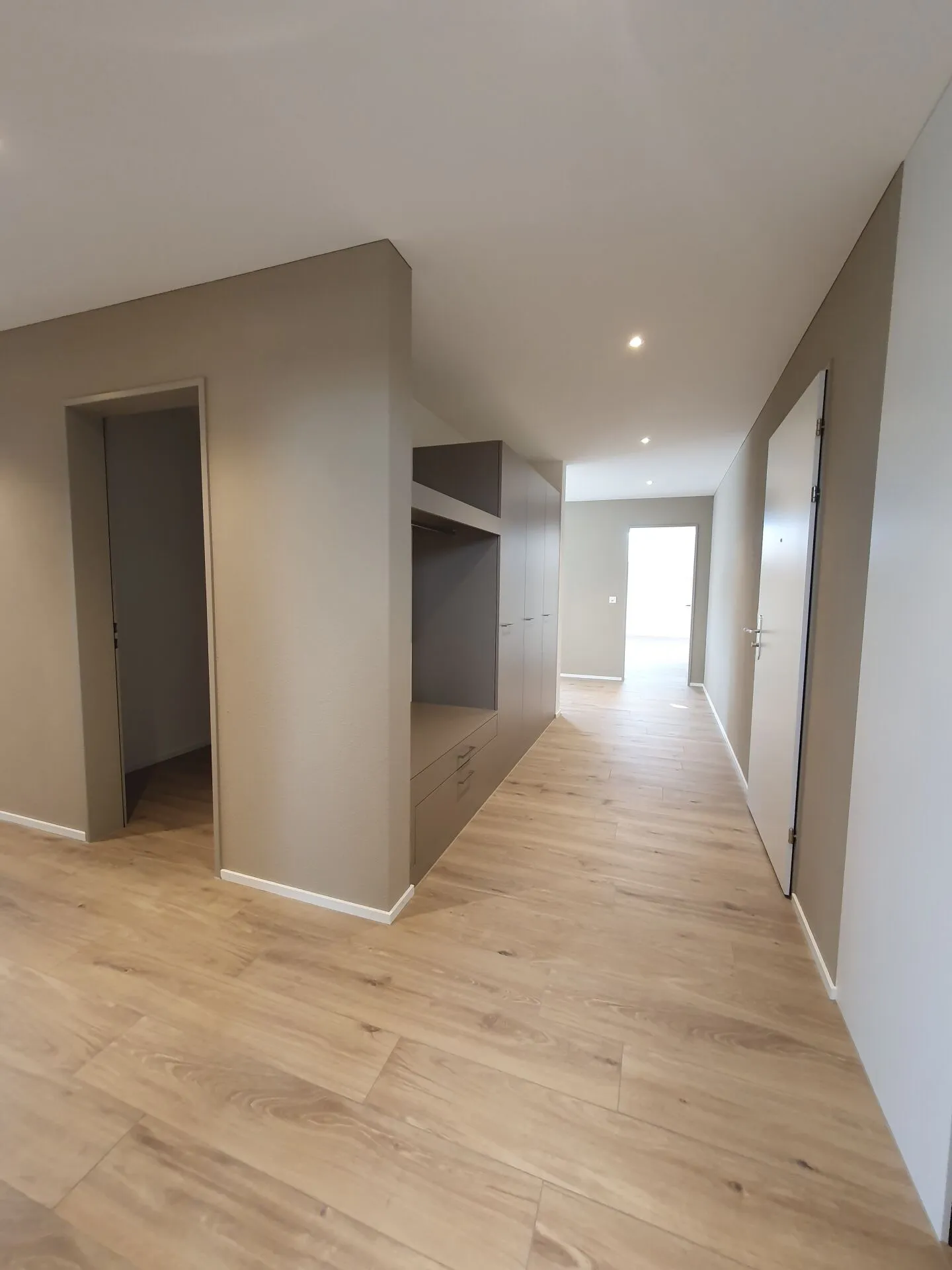 Nuova costruzione: appartamento di 5,5 stanze in proprietà - Foto 4 di 15