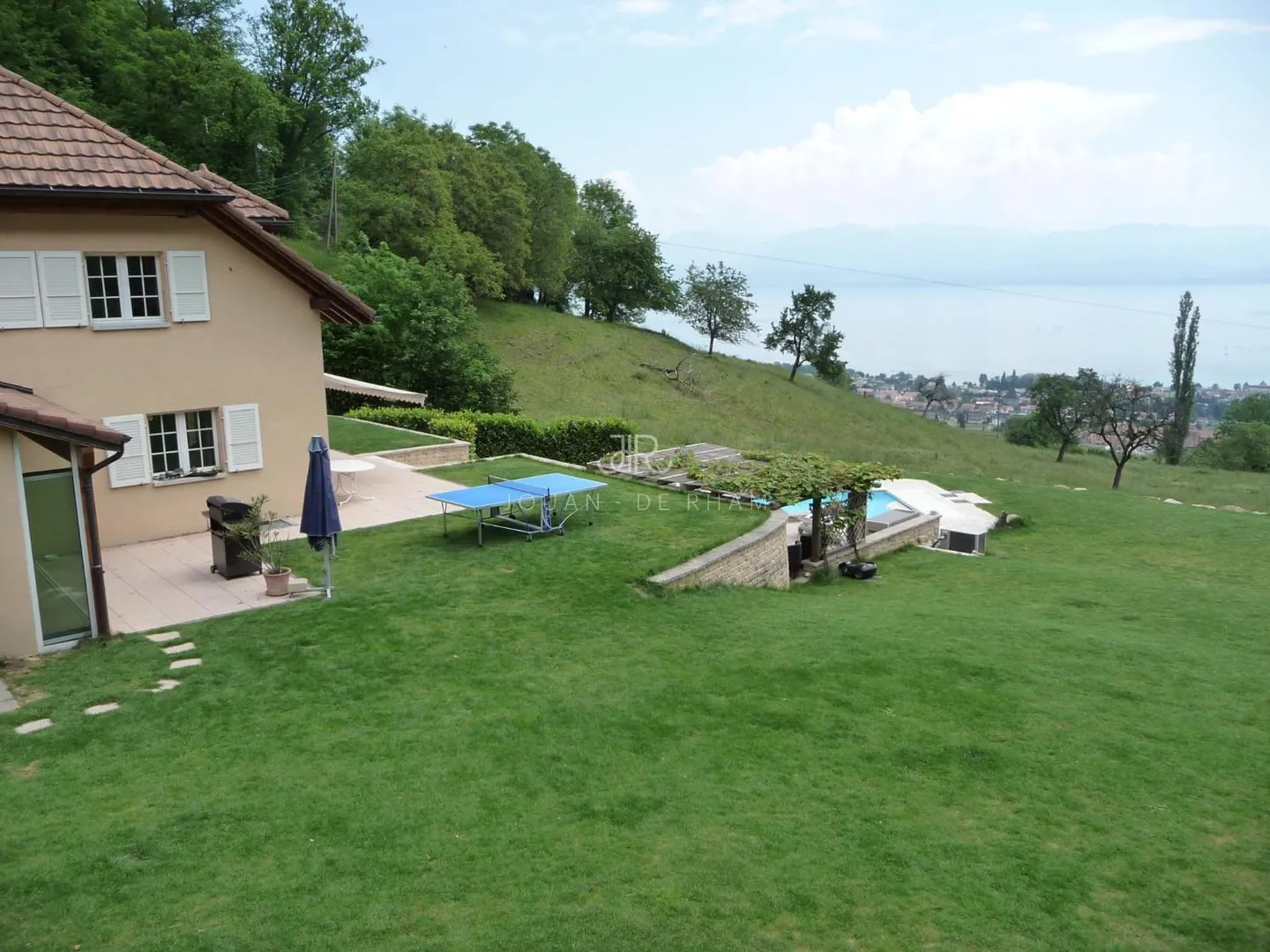 Villa avec piscine et vue imprenable - Photo 6 sur 7