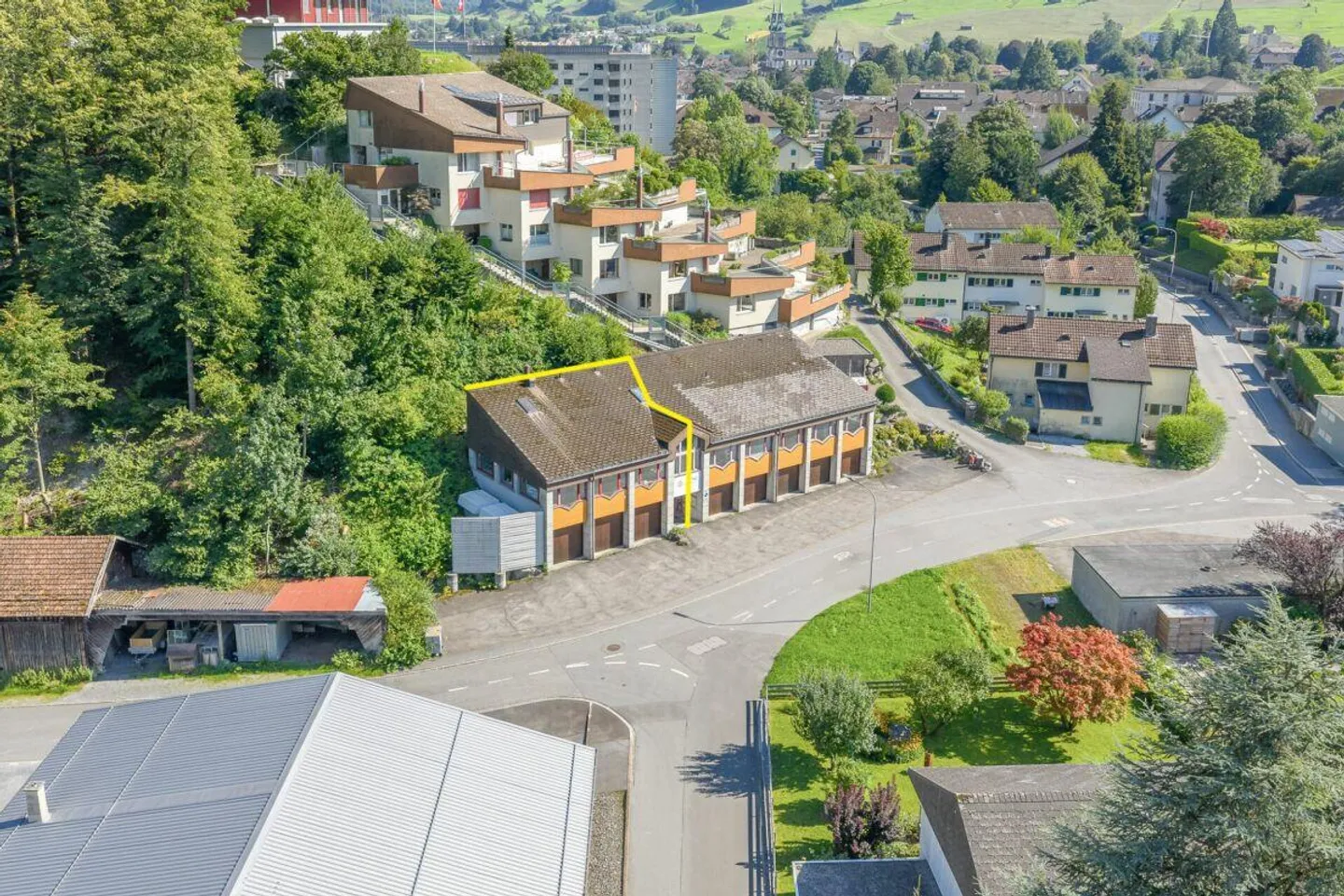 Propriété commerciale avec appartement studio - Photo 11 sur 13