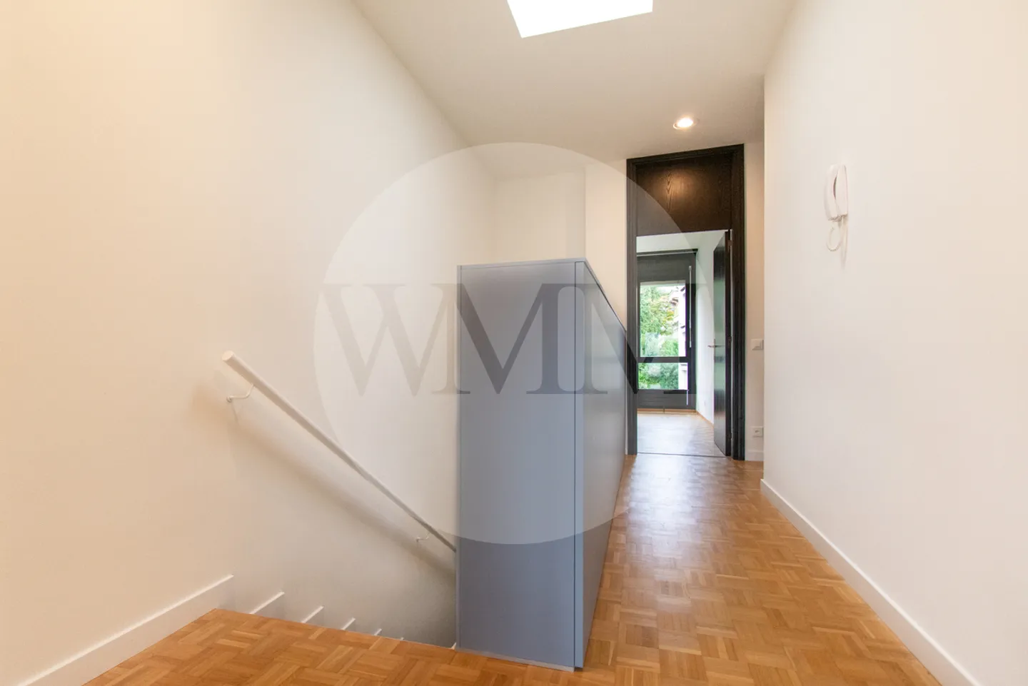 4.5 ROOM DUPLEX IN CITY CENTER WITH LAKE VIEW - Photo 11 of 15