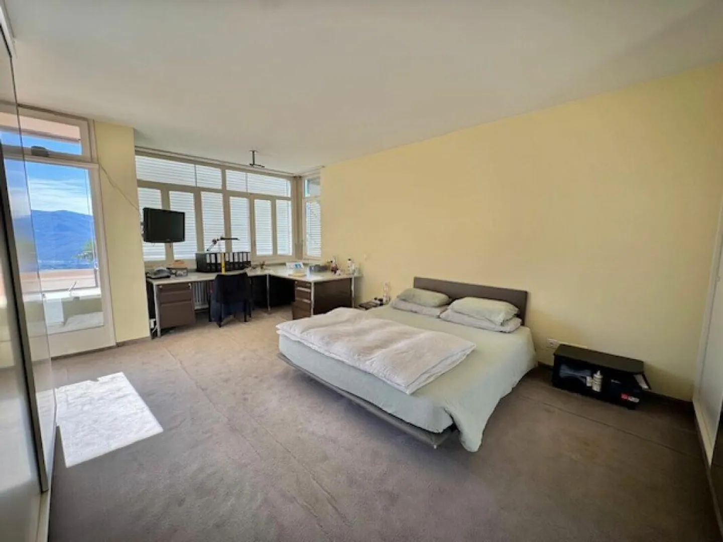 FOR SALE IN VAL RESA (Brione above Minusio) - HOUSE WITH POOL AND LARGE GARDEN - Photo 16 of 29