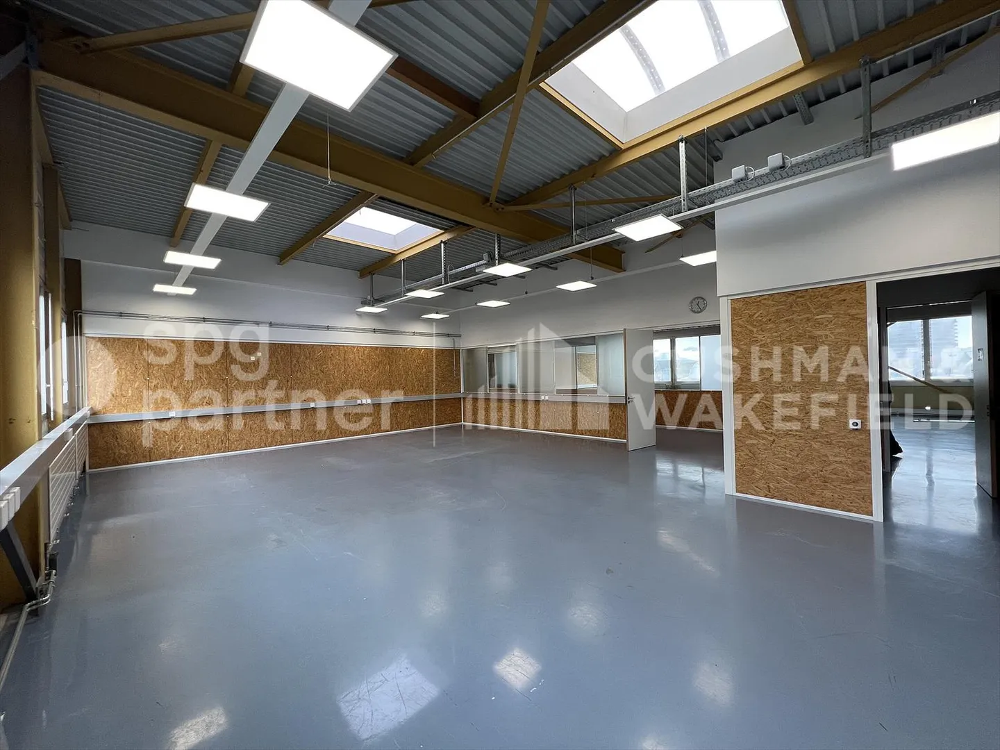 Veyrot 25 - Handwerks- und Industrieflächen im Herzen der ZIMEYSA - Foto 3 von 8