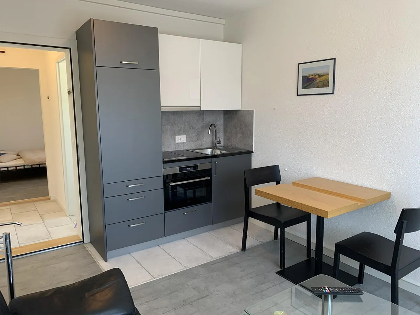 helle, möblierte 2-Zimmerwohnung - Foto 1 von 8