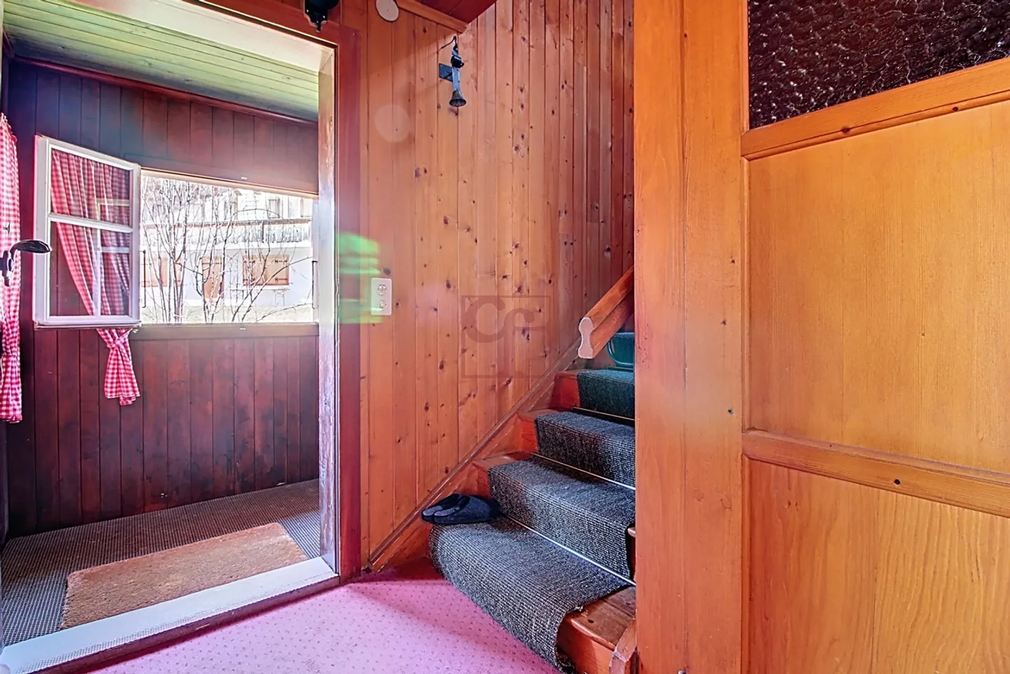 Chalet 5.5 rooms - Photo 10 of 13