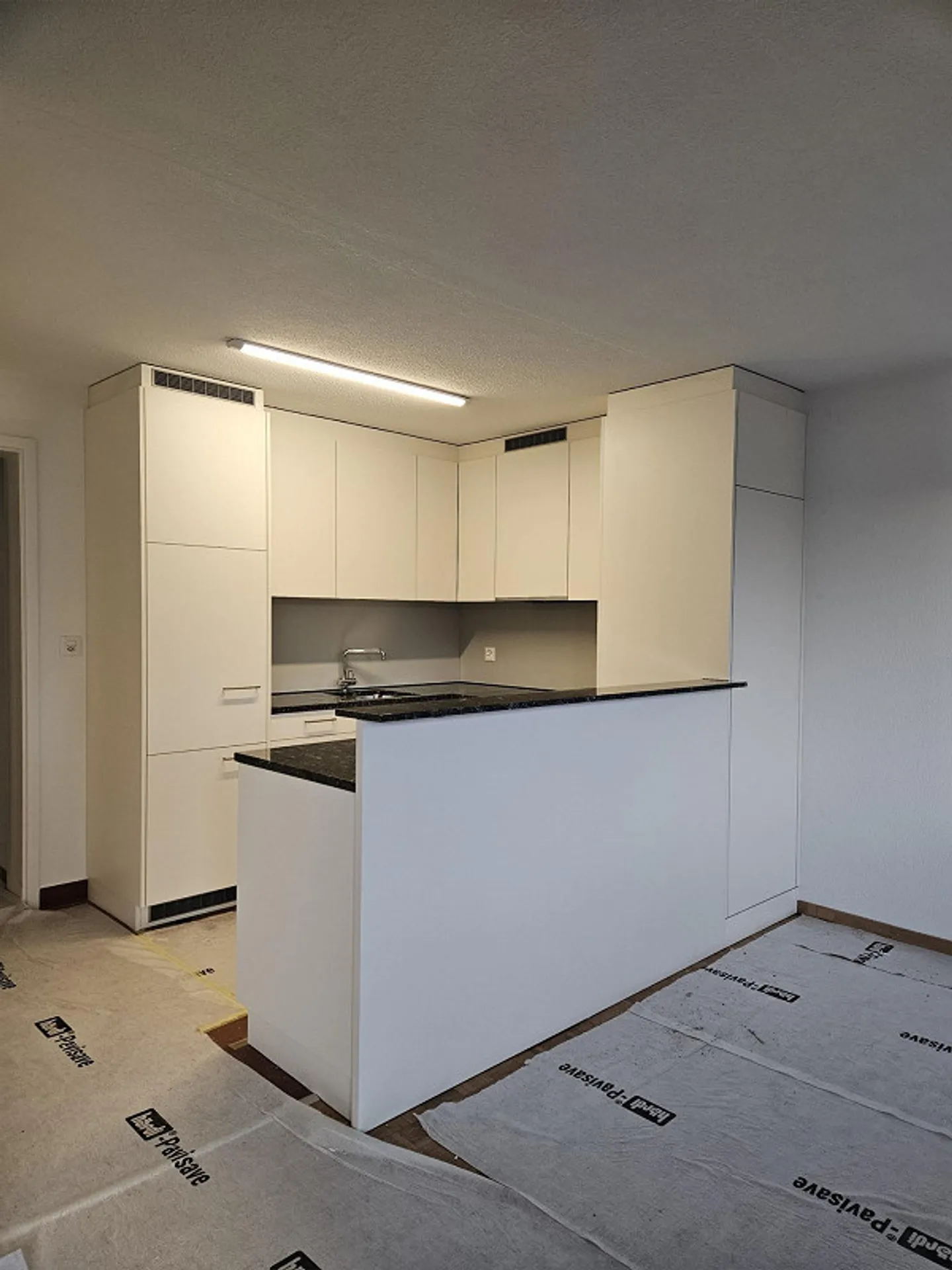 Appartamento 3.5 stanze appena ristrutturato in posizione centrale - Foto 2 di 9