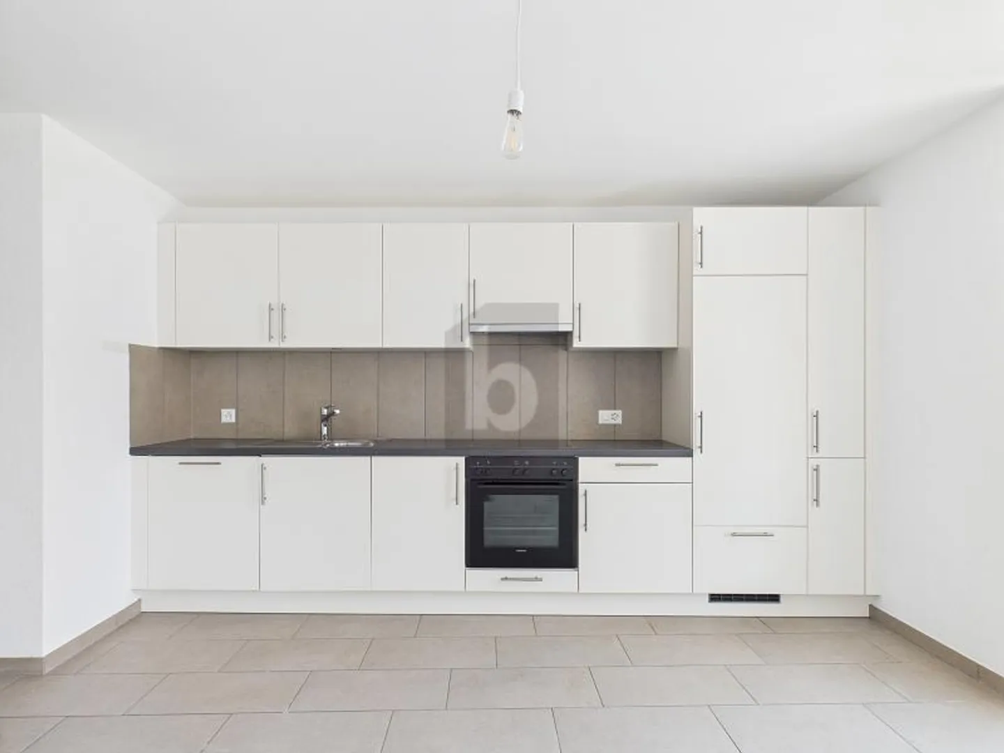 MODERN AND IN THE COUNTRYSIDE - Photo 2 of 6