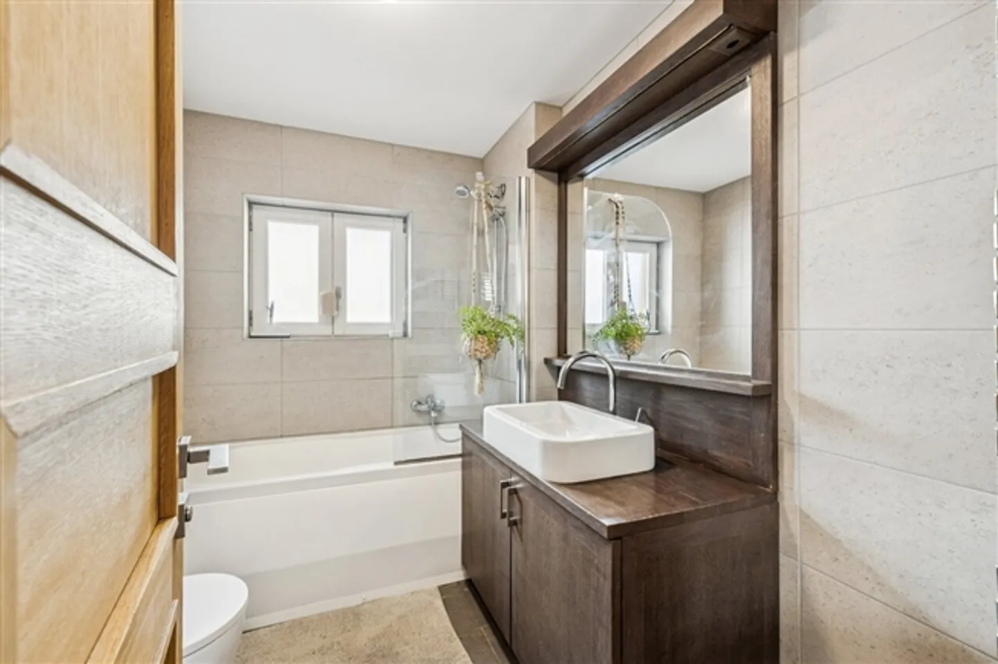 Prächtiges renoviertes Penthouse - Foto 13 von 19