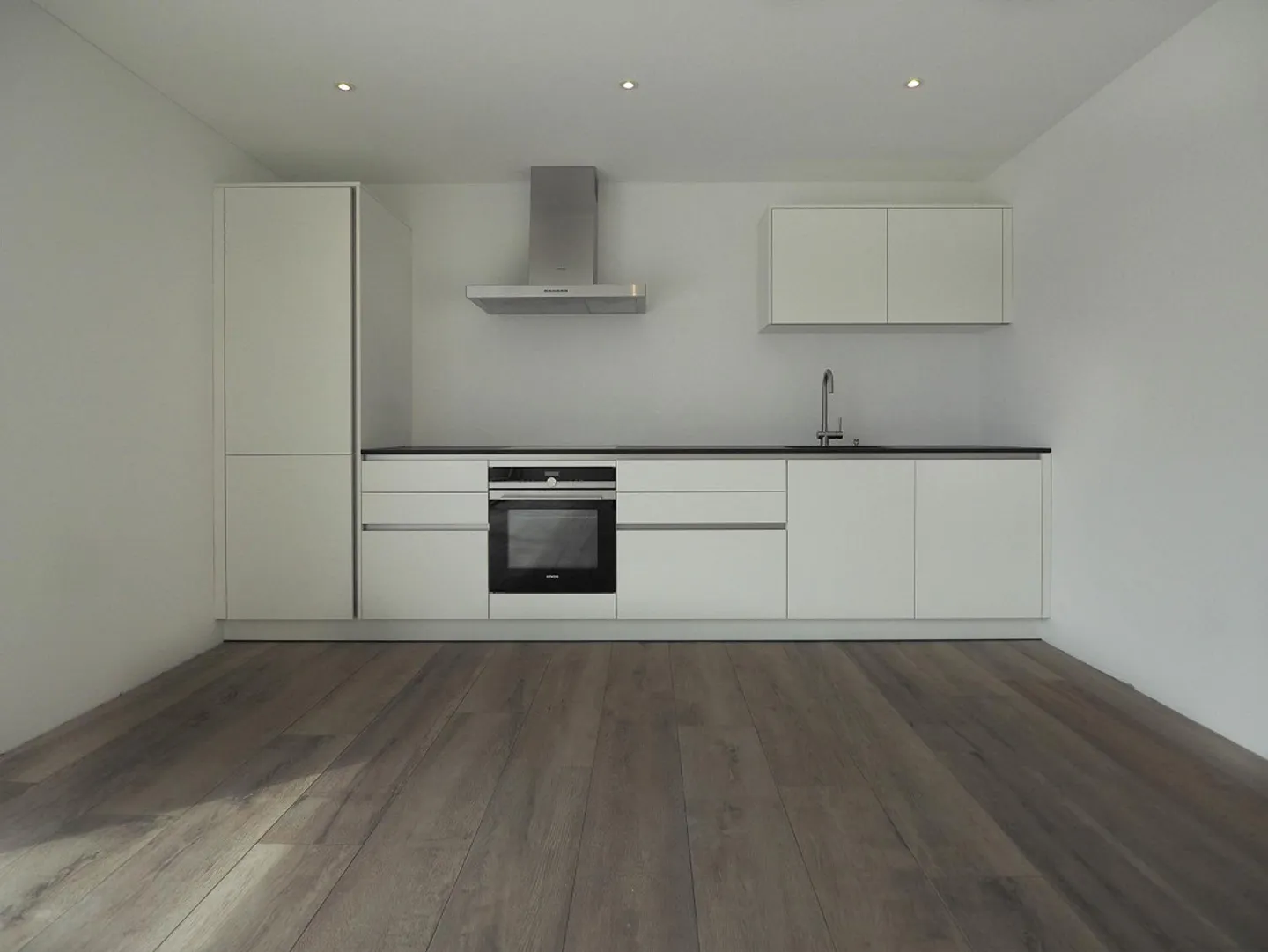 Condominium abordable dans un quartier calme et central - Photo 2 sur 3