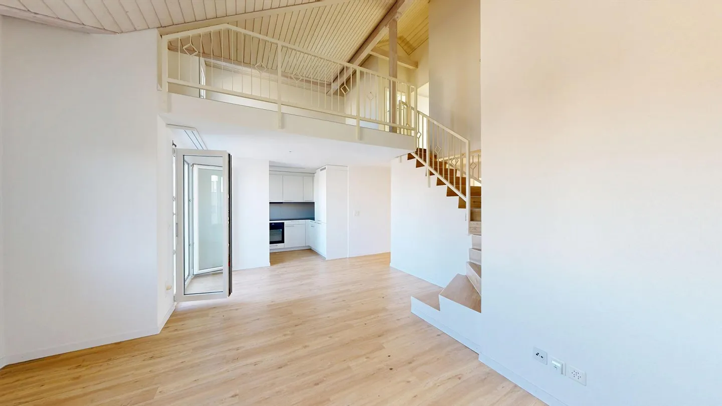 Geräumige Wohnung auf zwei Etagen - Foto 1 von 9