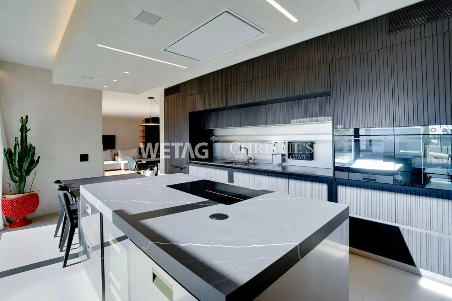 Moderno appartamento duplex di recente costruzione con grande giardino privato in affitto a Lugano-Savosa - Foto 4 di 13