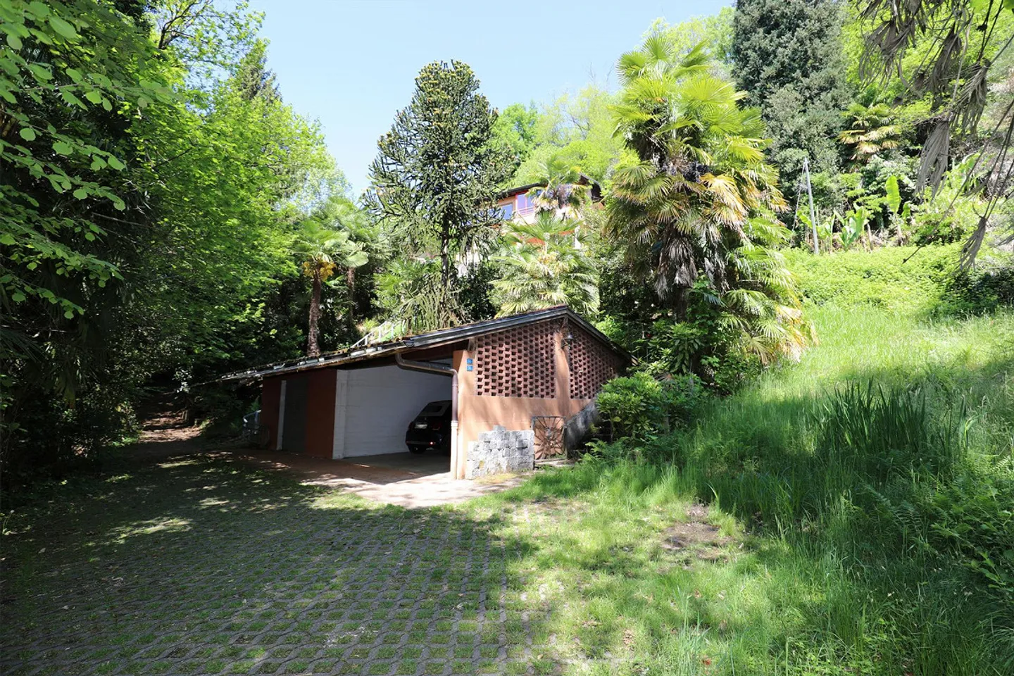 Maison individuelle + grand pavillon d'invités avec piscine et belle vue - Photo 12 sur 28