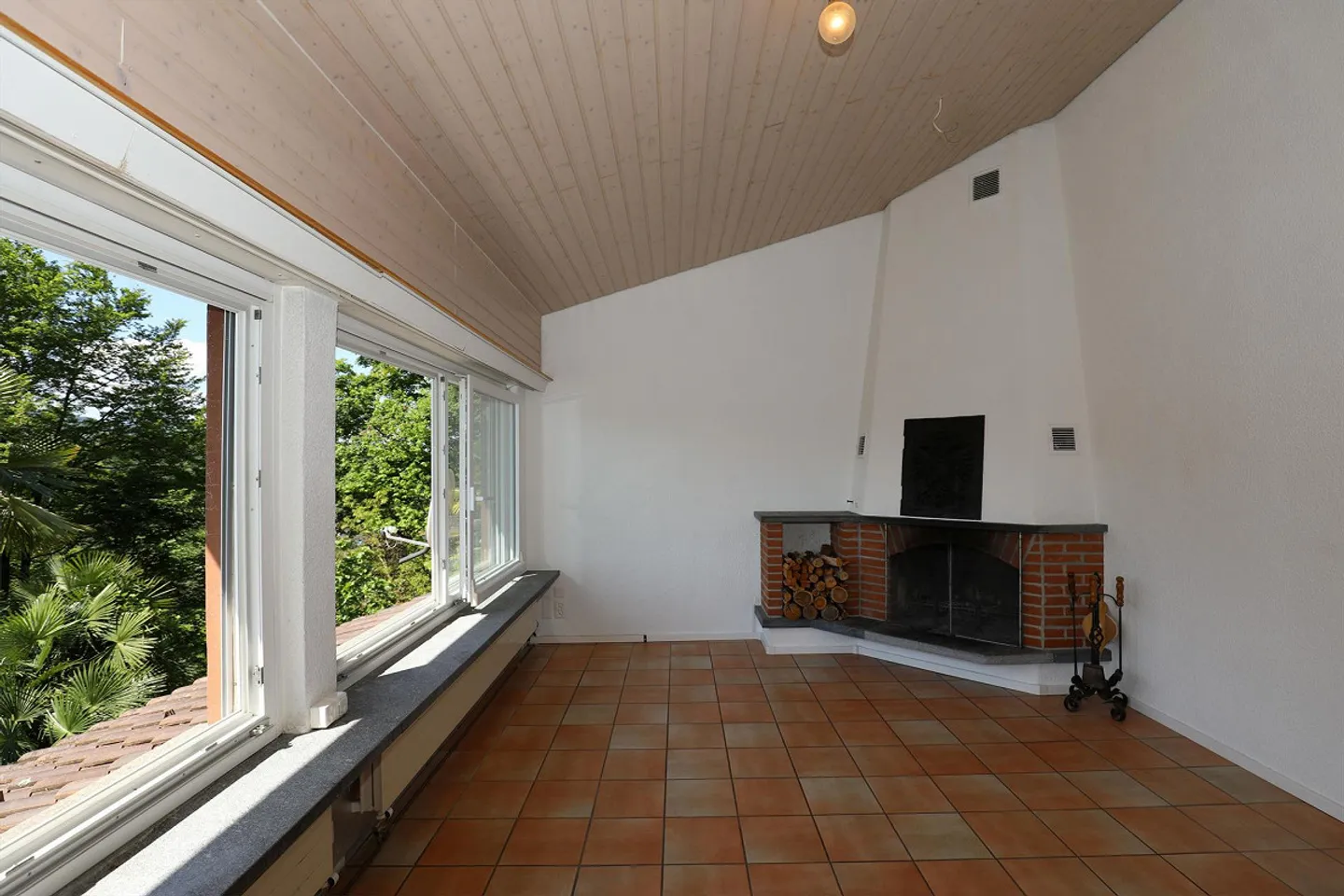 Maison individuelle + grand pavillon d'invités avec piscine et belle vue - Photo 13 sur 28
