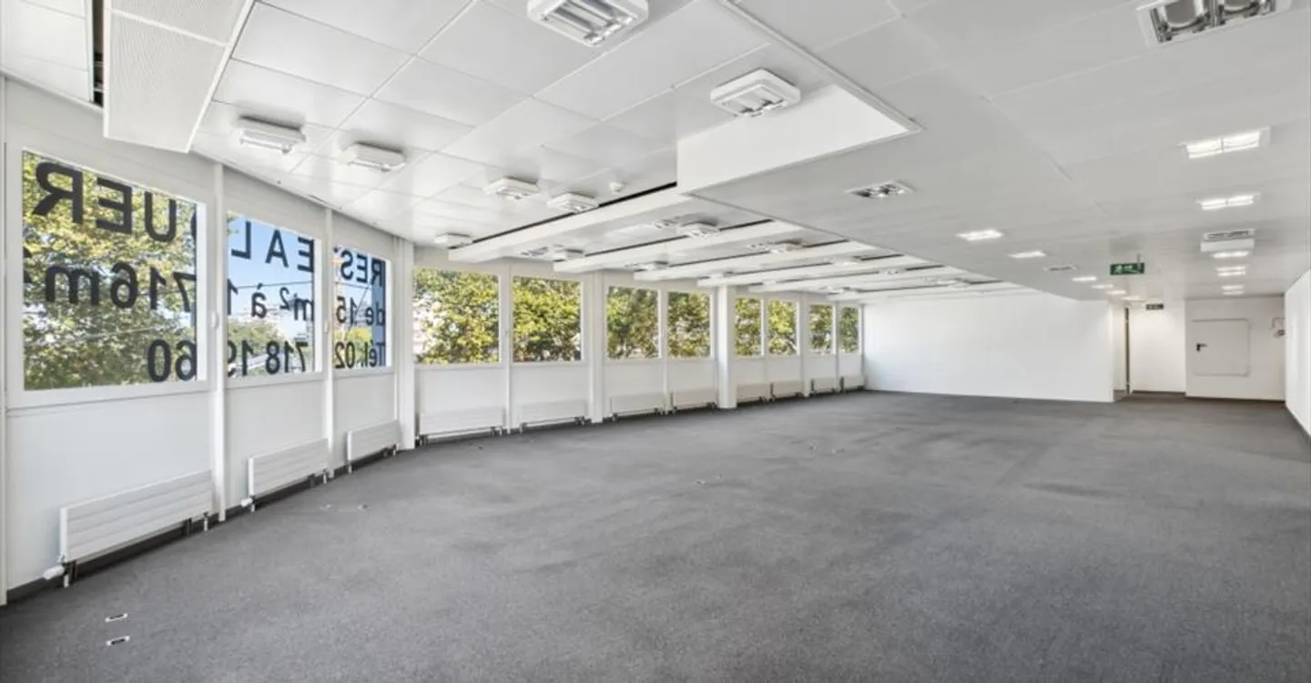 Spazio ufficio in affitto - Foto 2 di 8