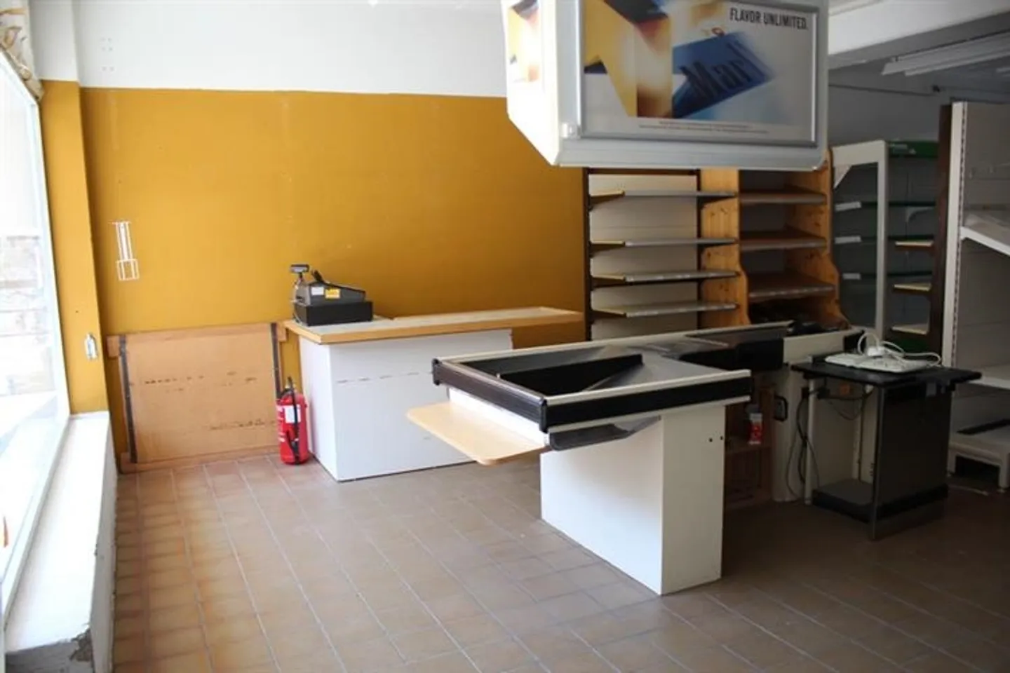 Shop for sale - Photo 1 of 9
