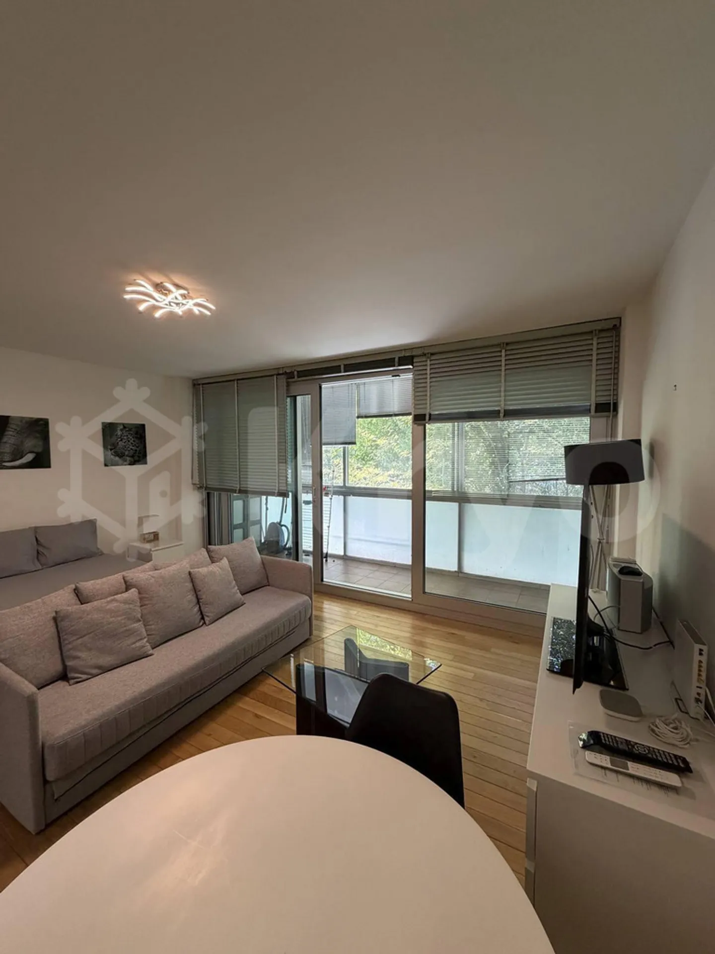 Appartement Charmant avec Balcon - Photo 3 sur 3