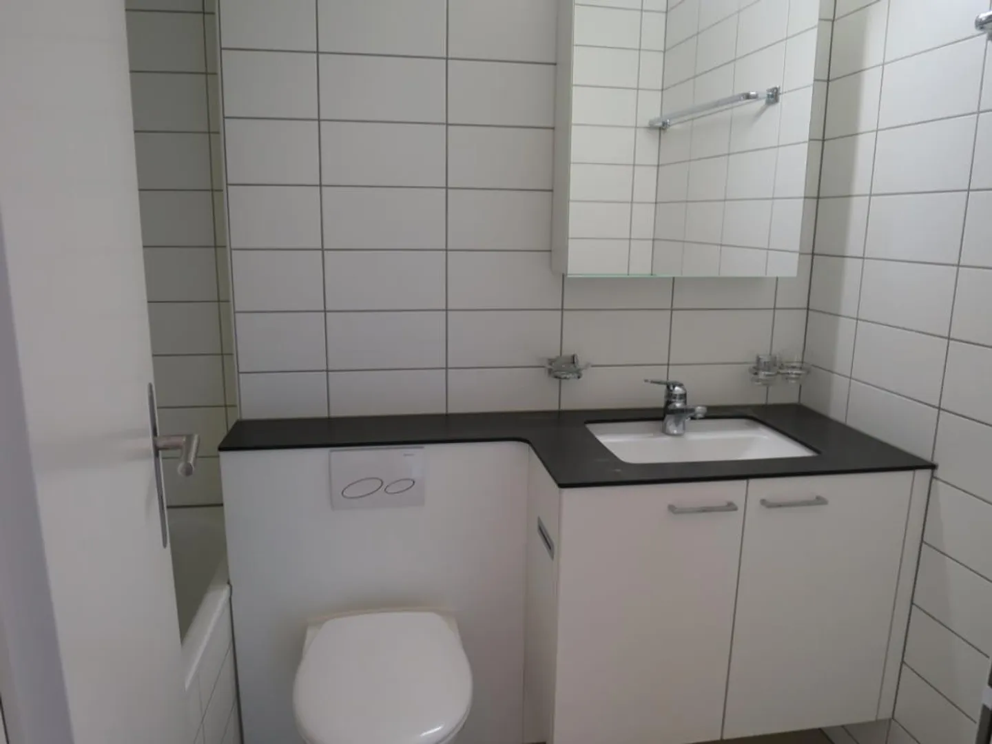 Appartement partiellement rénové et moderne dans le beau quartier de Kapf - Photo 8 sur 11