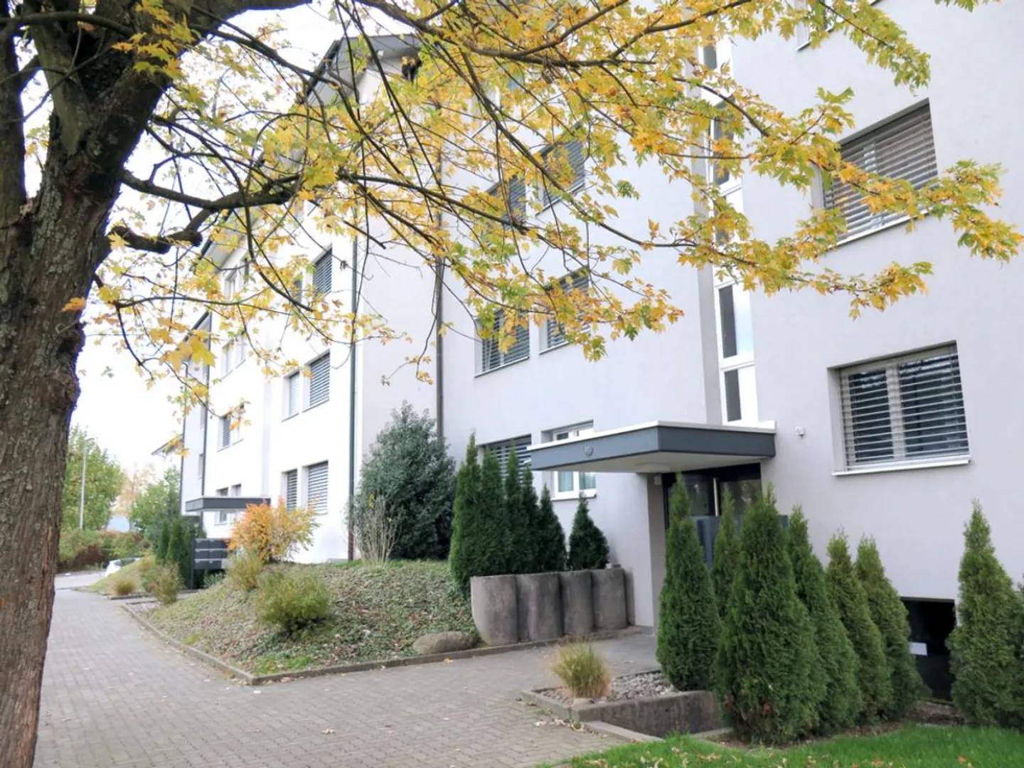 Appartement partiellement rénové et moderne dans le beau quartier de Kapf - Photo 11 sur 11