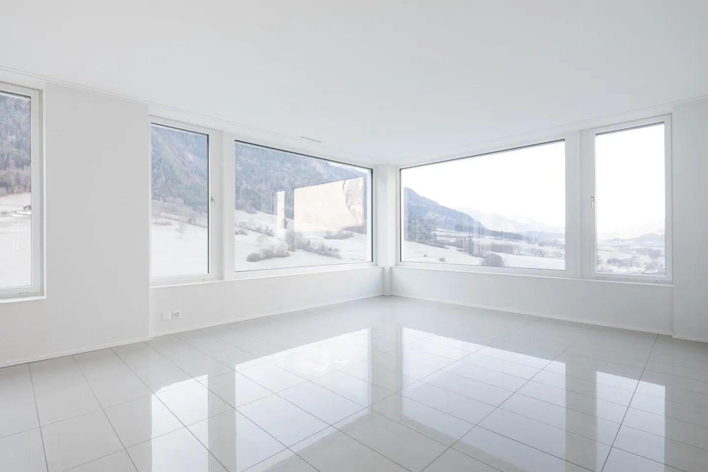 Appartement 3 1/2 pièces 11ème étage 11.1 - Photo 3 sur 8