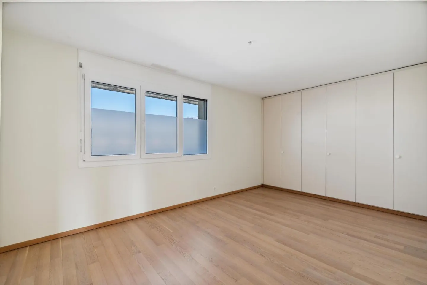 Exclusivity: Passage attic with 5 rooms, spacious terrace and balcony - Photo 9 of 10