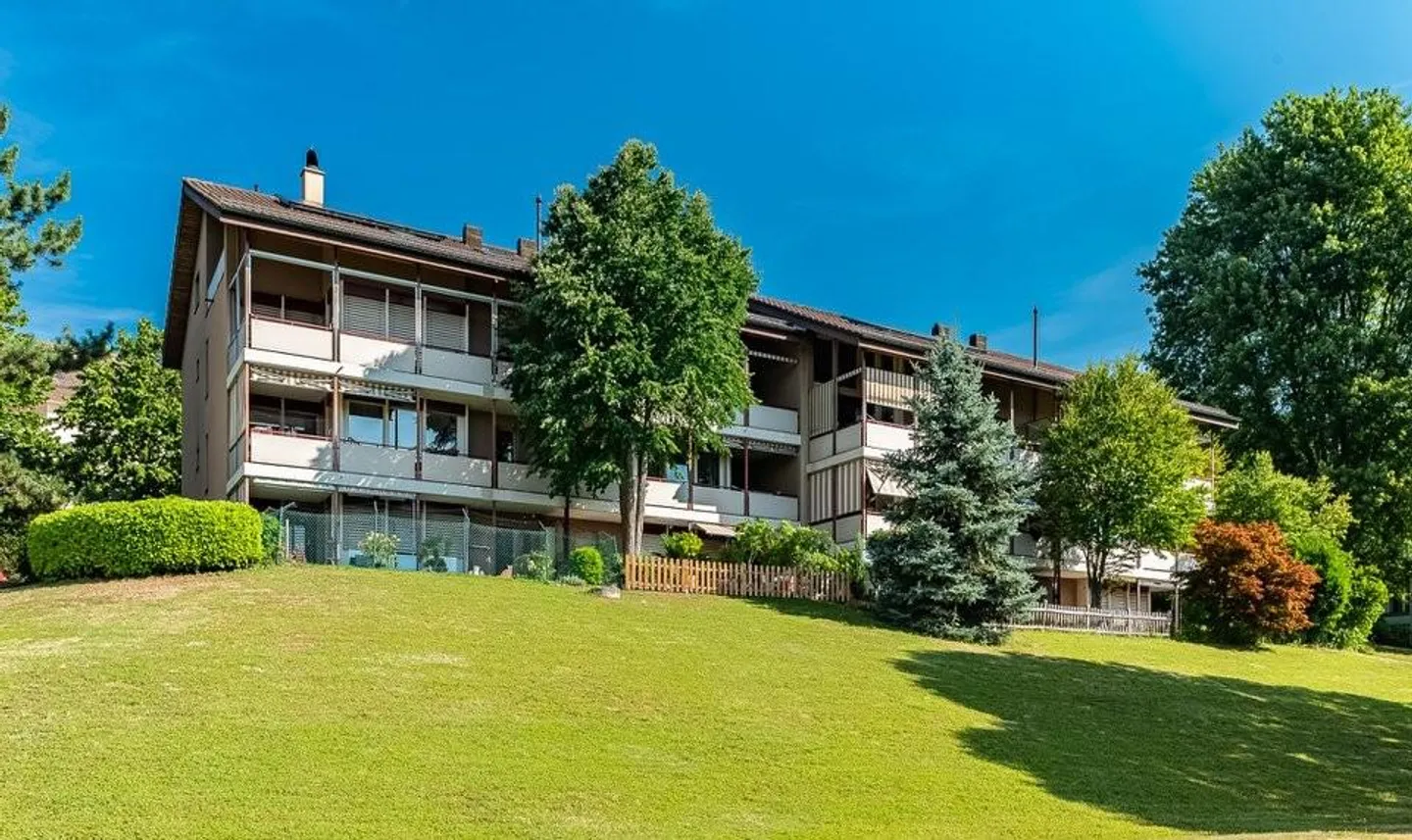 Ausblick ins Grüne - charmante 3.5-Zimmerwohnung - Foto 1 von 8