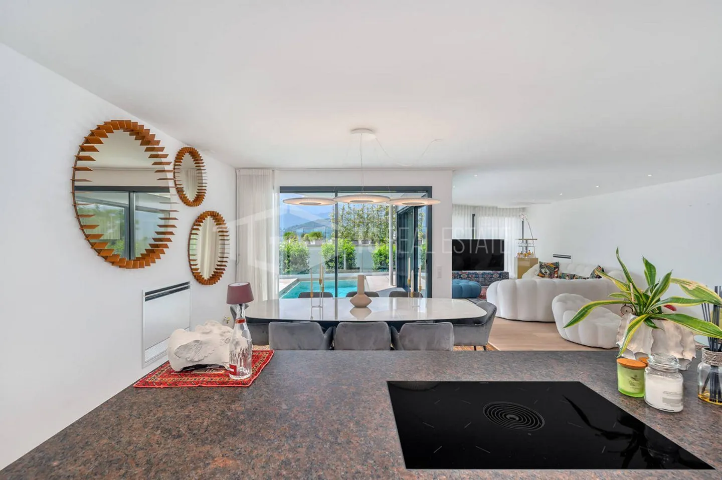 Élégance contemporaine avec vue sur le lac - Photo 7 sur 15