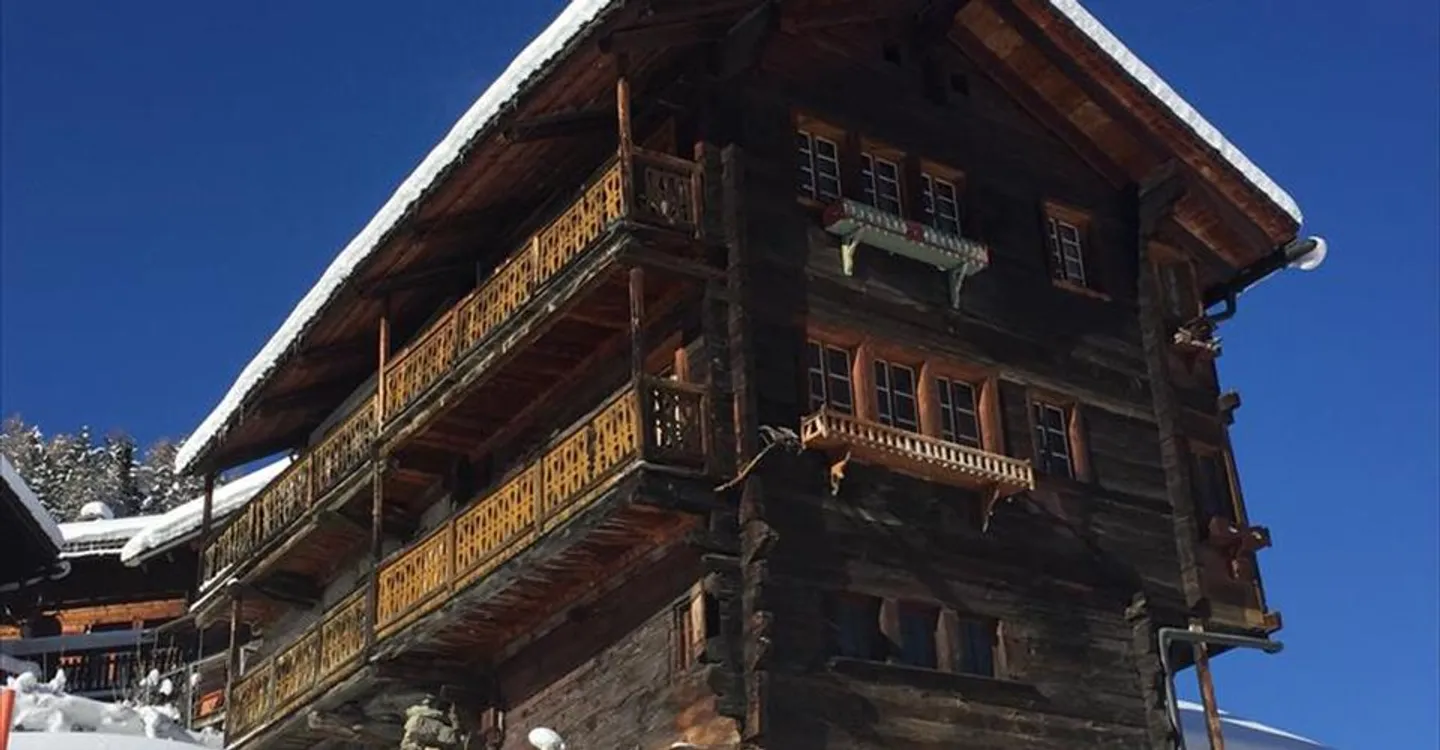 To be completely renovated, Traditional 7-room Chalet - Anniviers - Photo 8 of 20