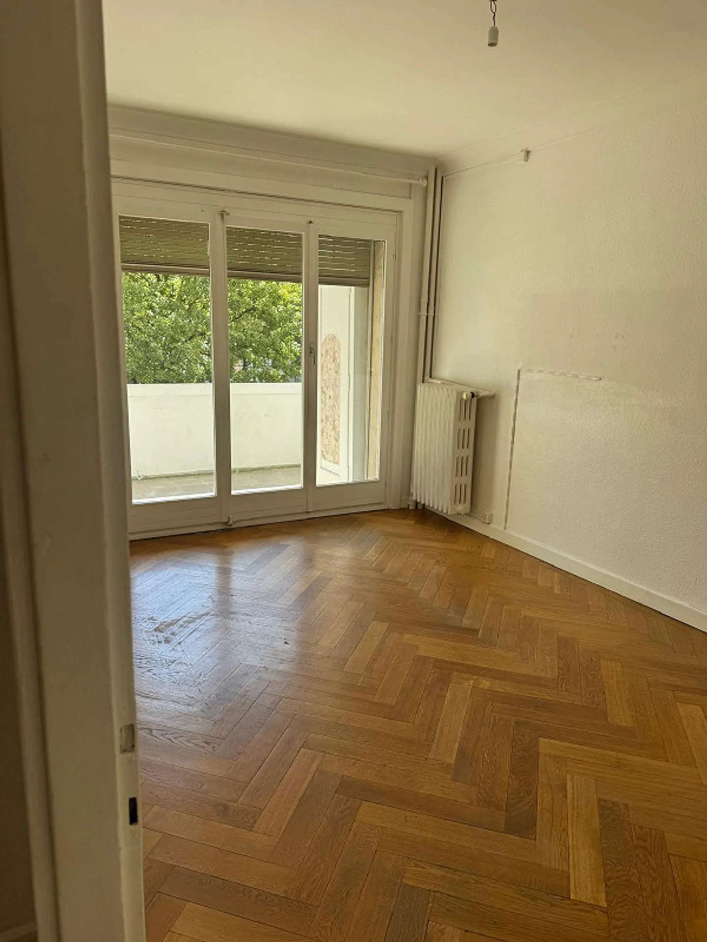 Bel appartamento di 3 stanze nel quartiere Servette - Foto 2 di 7