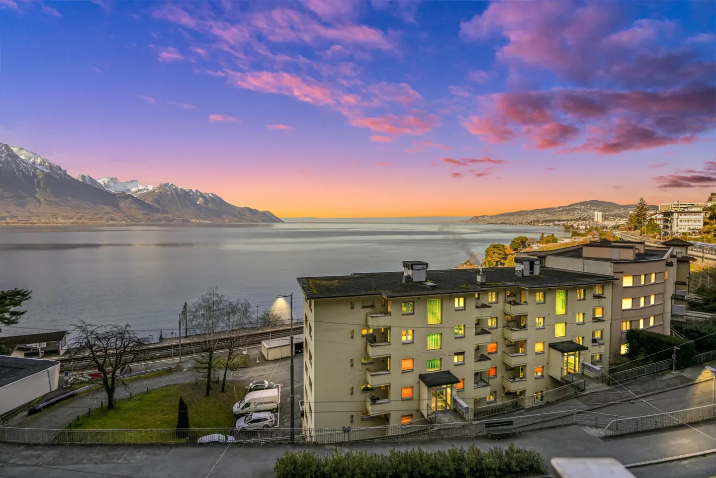 MONTREUX - ATTIC MIT PANORAMABLICK - Foto 2 von 13