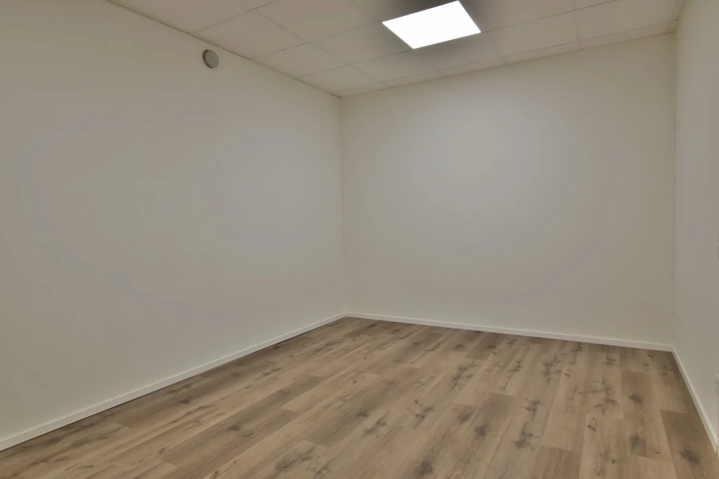 Espace de bureau à louer - Photo 4 sur 5