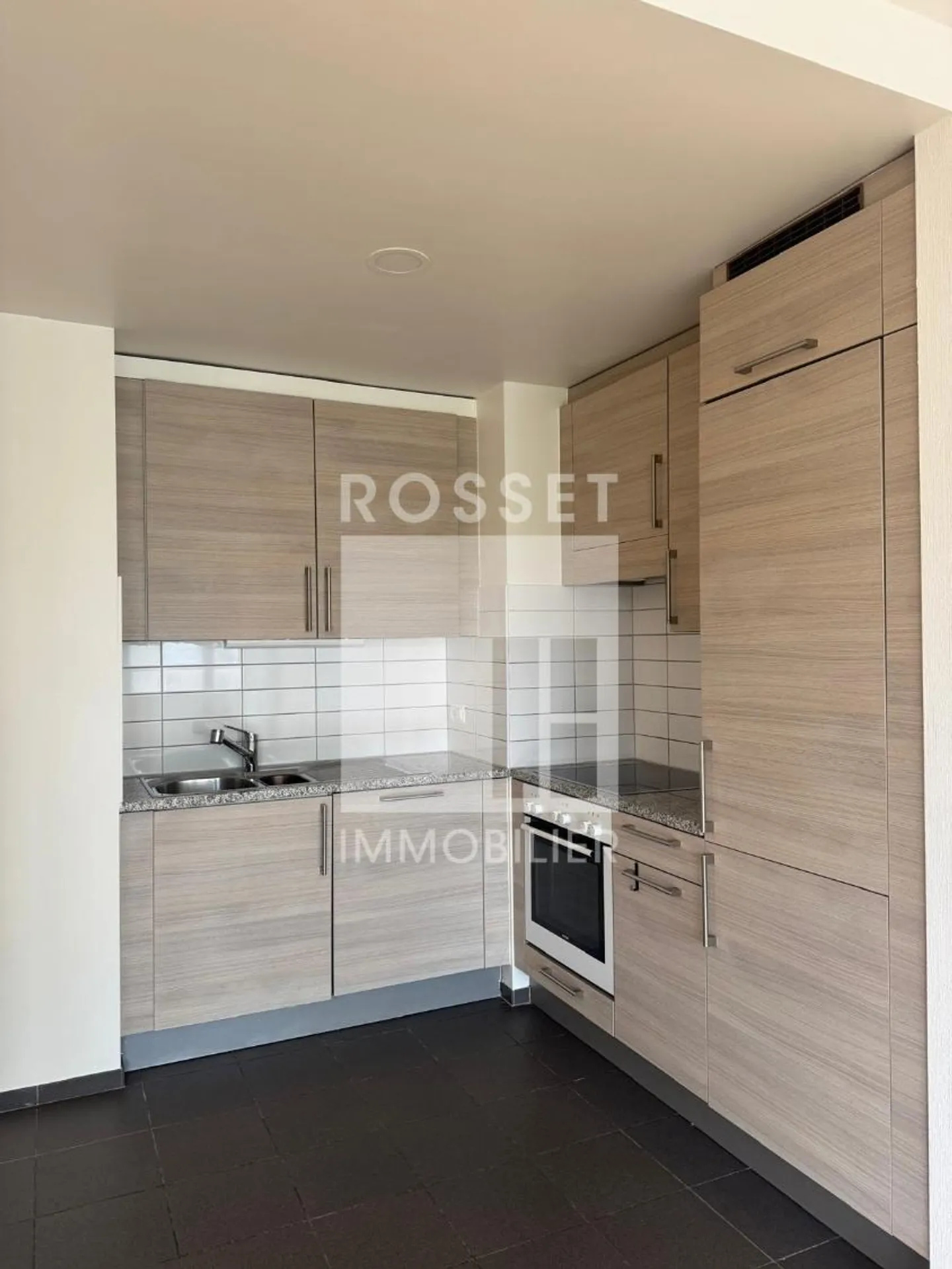 Appartamento 6 locali - Foto 10 di 11