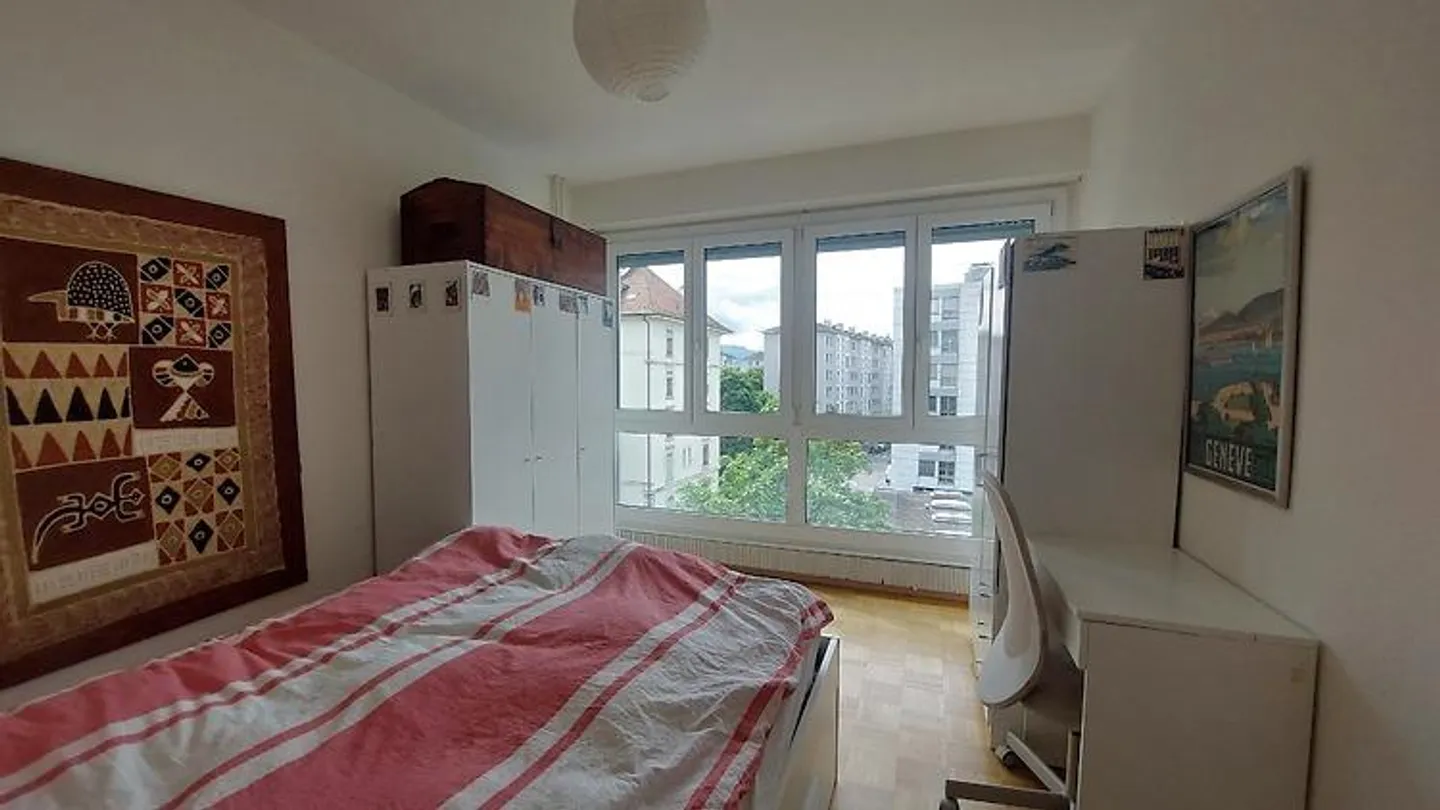 3-ROOM APARTMENT IN GENEVA - SAINT-JEAN/CHARMILLES, FURNISHED, DURATION... - Photo 6 of 10