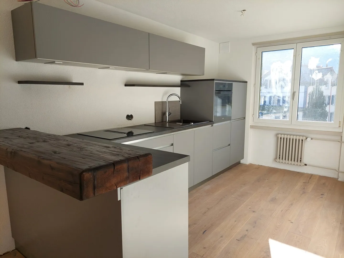 Sunny 2.5-room apartment with idyll in Luchsingen - Photo 2 of 8